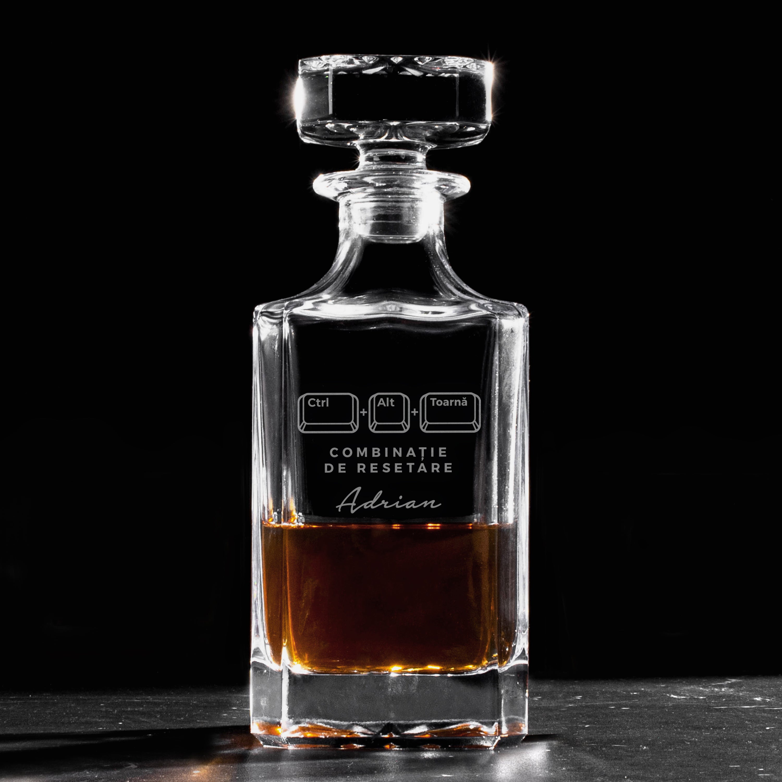 Carafă gravată – Reset – cadou pentru angajat IT