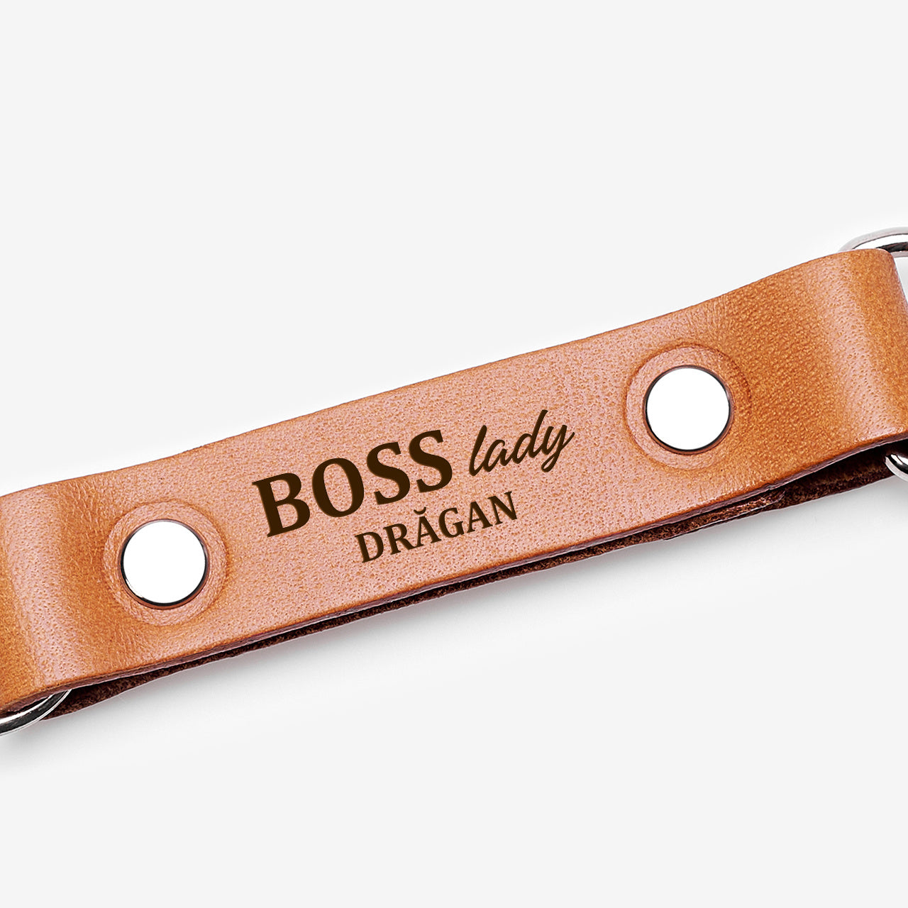 Breloc din piele – cadou pentru șefă