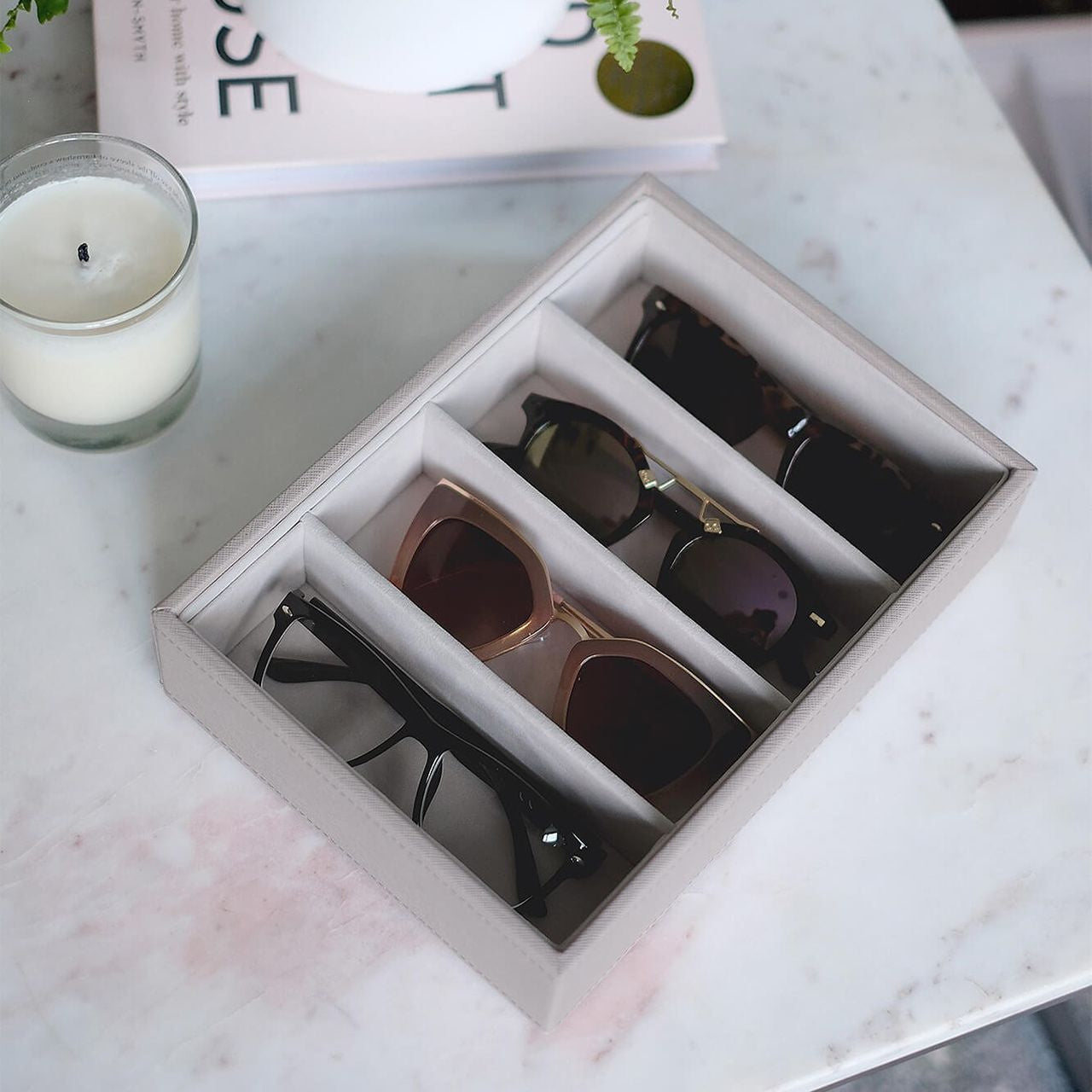 Stackers – organizator pentru ochelari