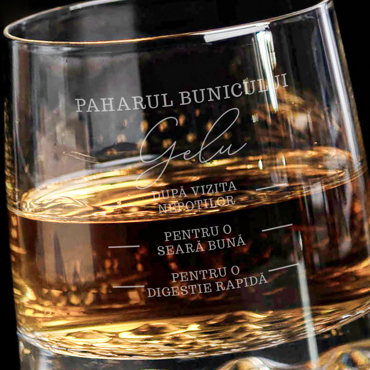 Pahar personalizat pentru whisky – cadou de Ziua Bunicului