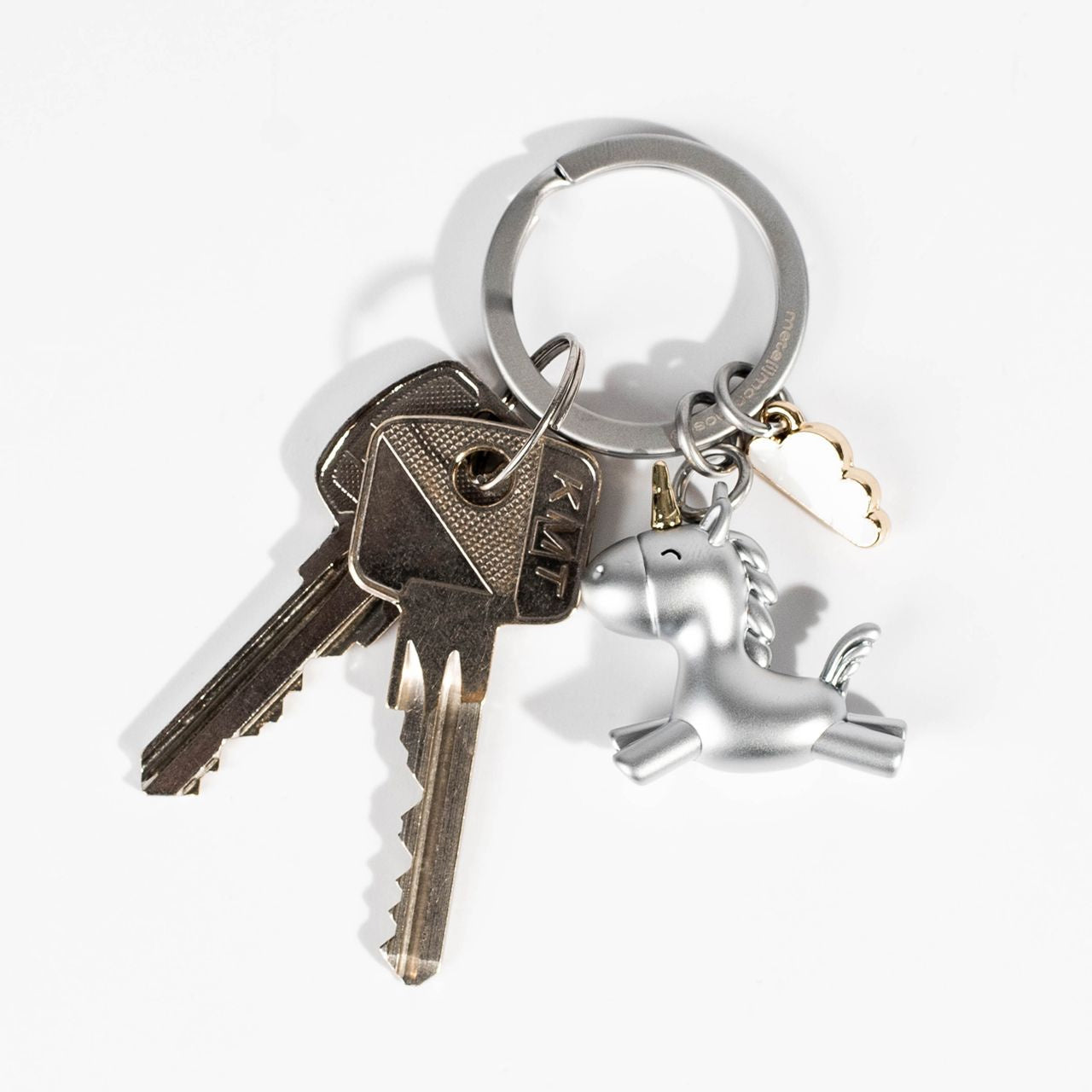 Breloc cu unicorn și nor