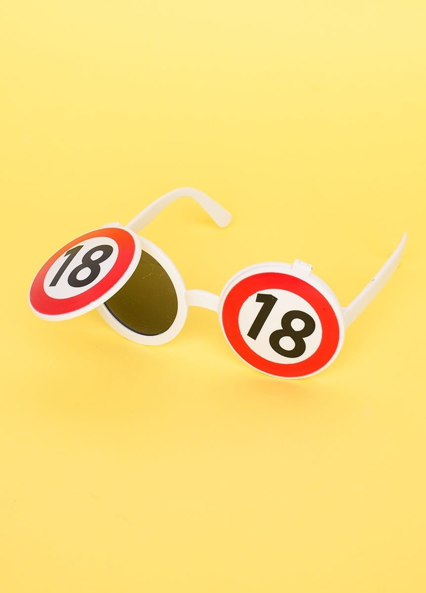 Ochelari SEMN aniversarea de 18 ani