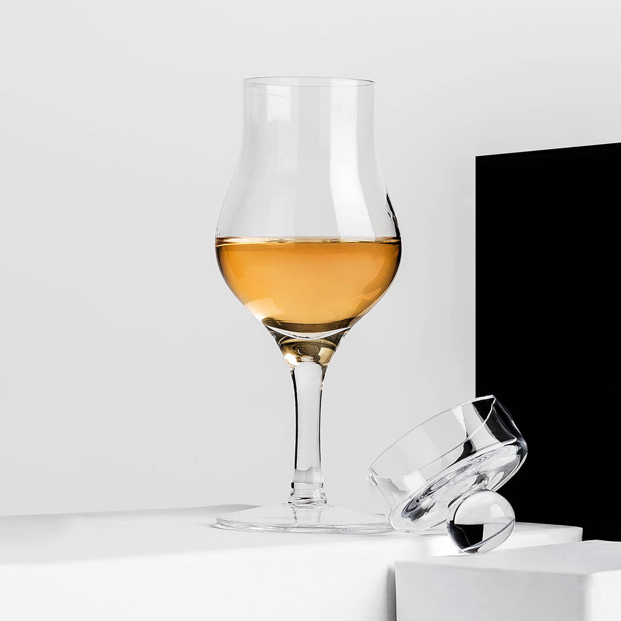 Ekskluzywny kieliszek do koniaku ekskluzywny prezent dla mężczyzny kieliszek na prezent prezent dla taty