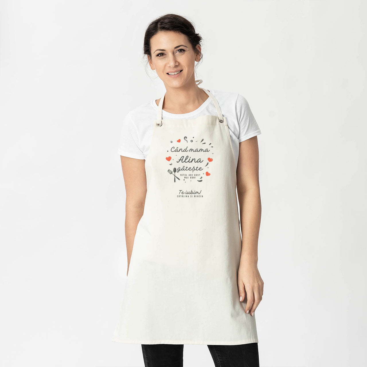 Șorț de bucătărie cu imprimeu - cadou practic pentru mama