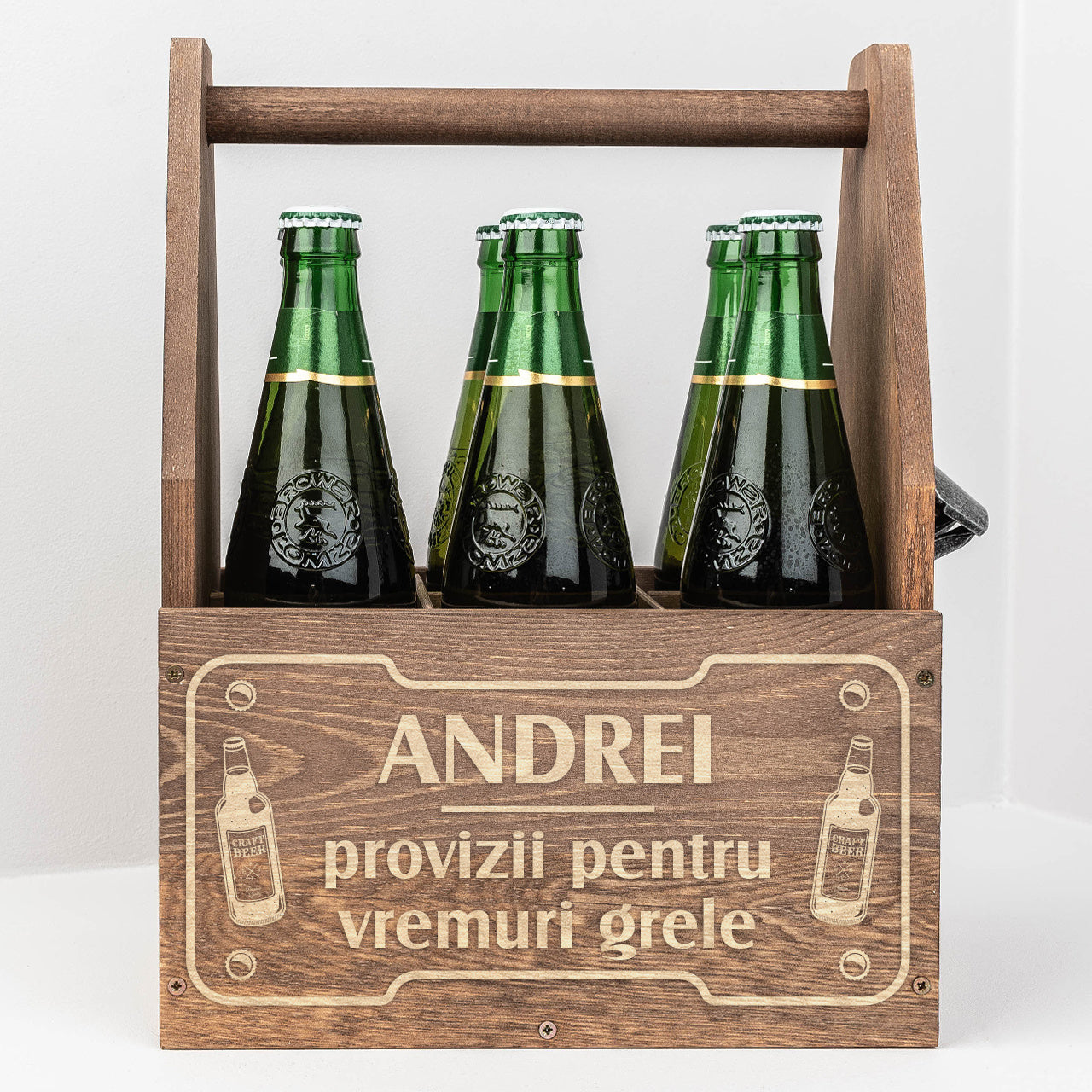 Grawerowane nosidło na piwo dla mężczyzny skrzynka na piwo prezent dla chłopaka prezent dla piwosza