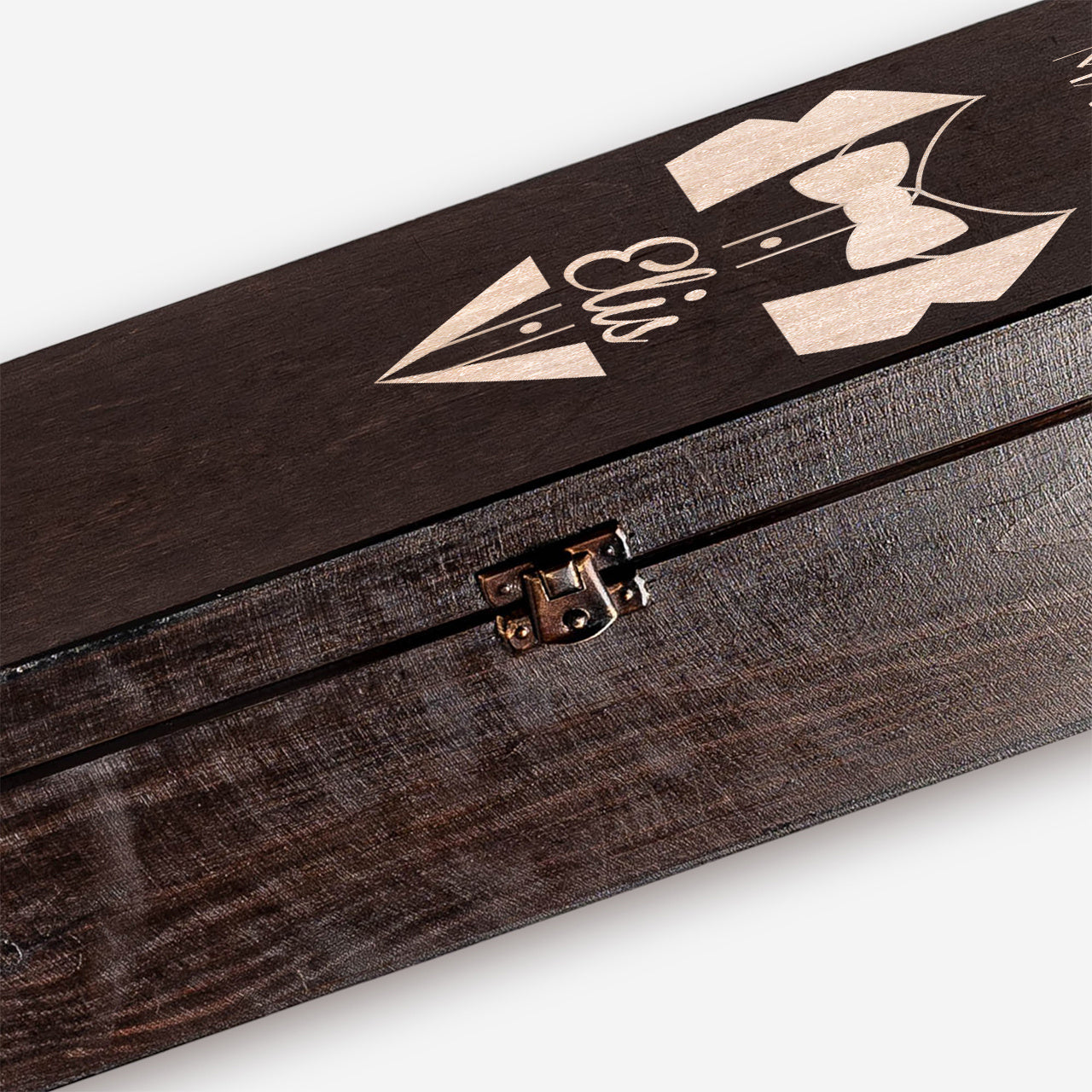 Cutie gravată pentru whisky – Rol Important