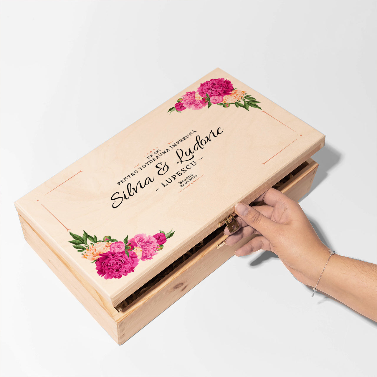 Personalizowana skrzynka na wino - prezent z okazji ślubu prezent dla pary młodej prezent dla nowożeńców