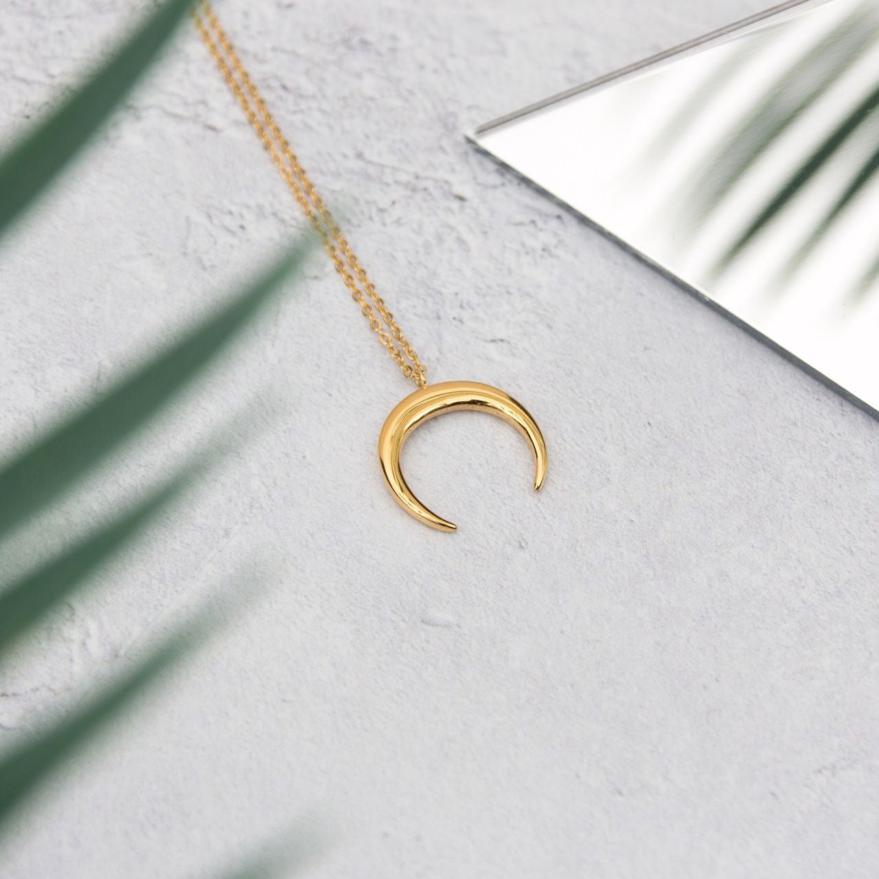 Colier placat cu aur - lună