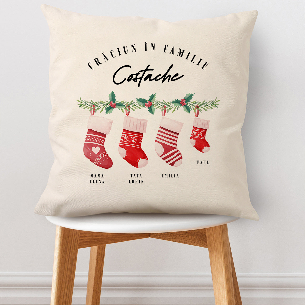 Pernă de Crăciun personalizată – cadou pentru casă de sărbători