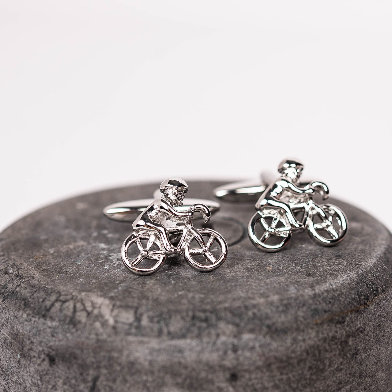 Spinki do koszuli rower - dla kolarza prezent dla rowerzysty prezent dla kolarza prezent dla sportowca