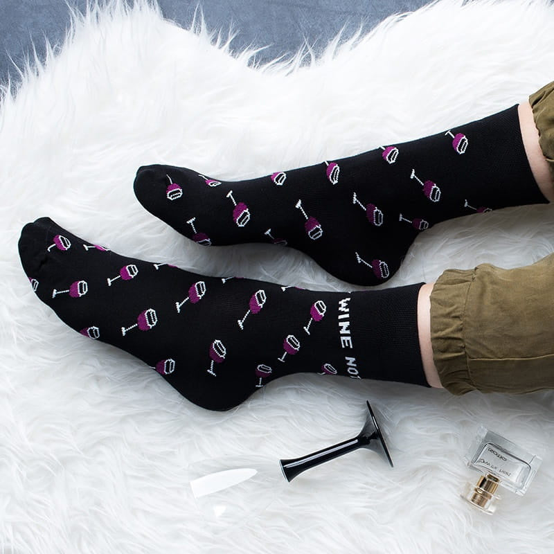 Zabawne skarpetki damskie - wine not? drobny upominek dla kobiety skarpetki wino prezent dla miłośnika wina