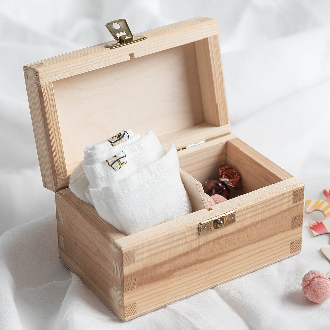 Cutie din lemn cu fotografie pentru Botez