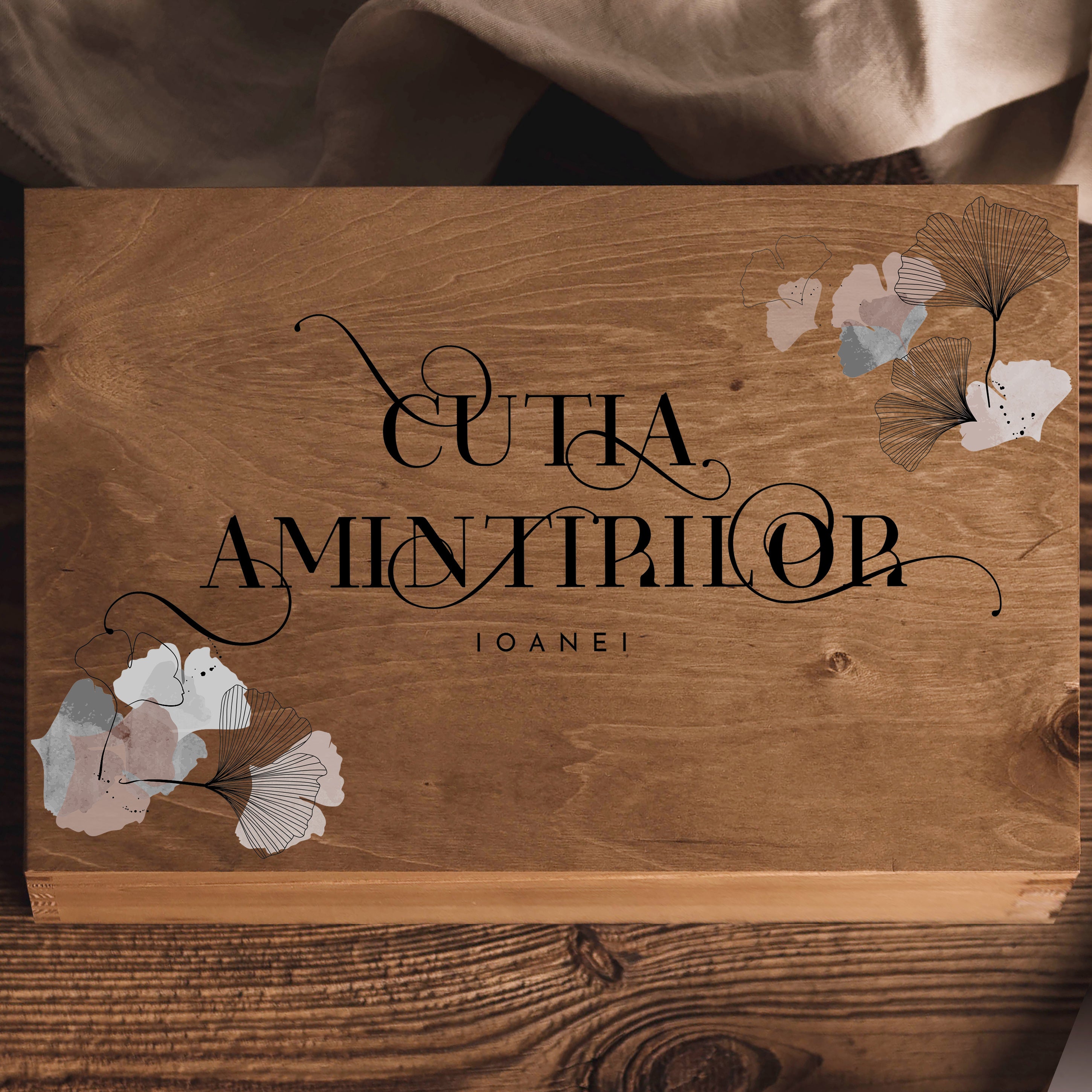 Cutie din lemn pentru amintiri – cadou pentru femeie