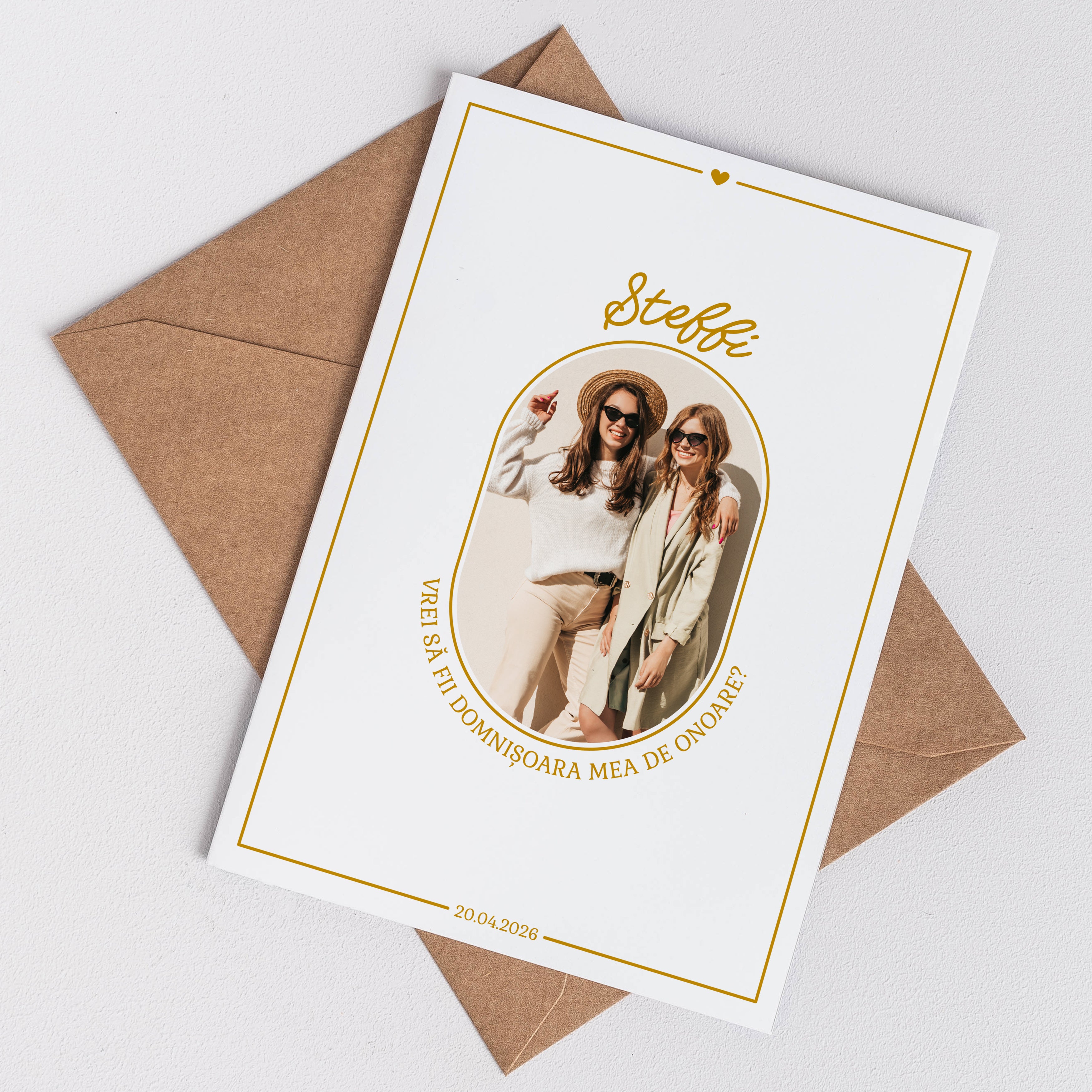 Felicitare personalizată cu fotografie – întrebare pentru domnișoara de onoare