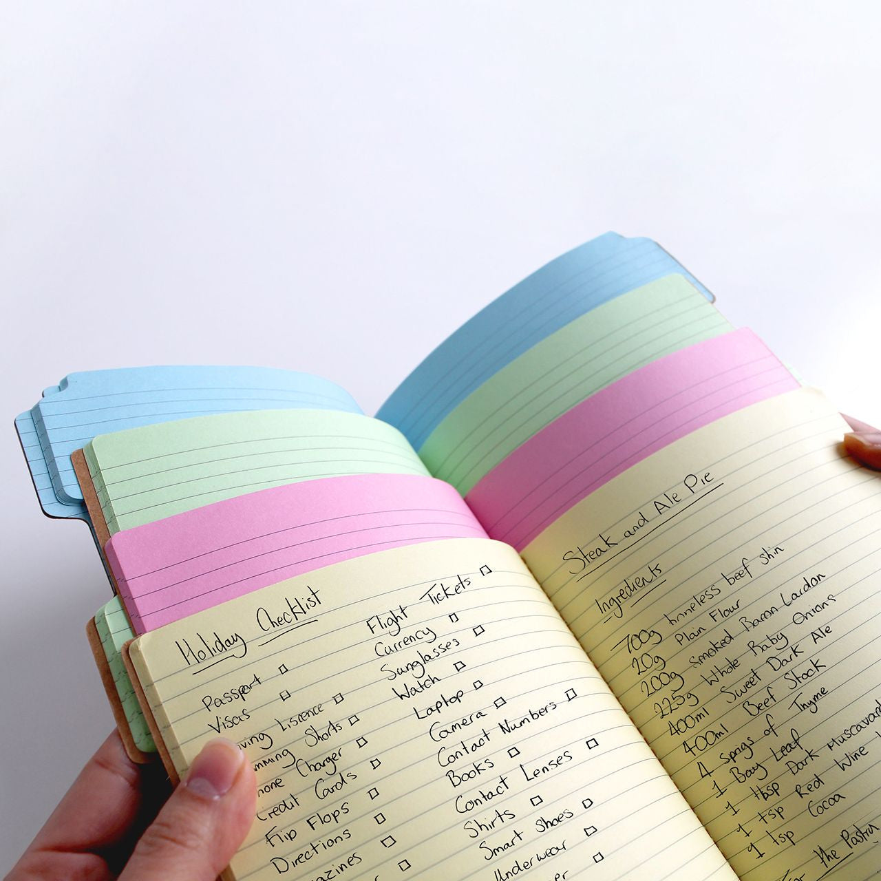 Caiete cu foi colorate 4 buc