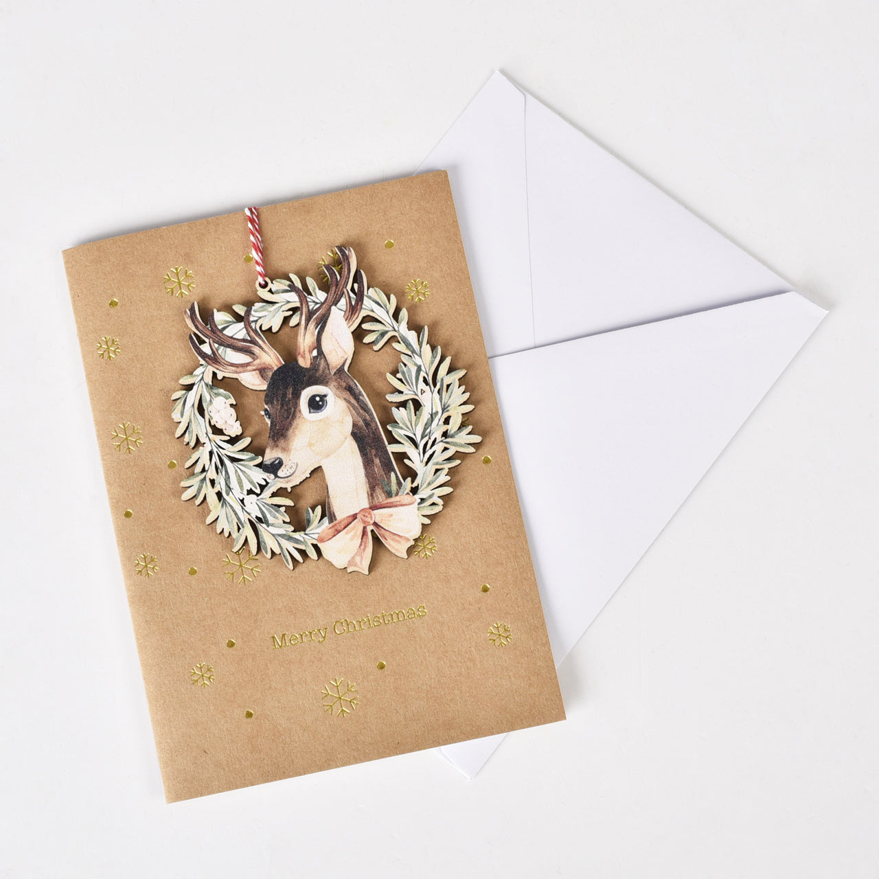 Świąteczna kartka Renifer z ozdobą kartki na Boże Narodzenie kartka na Boże Narodzenie 