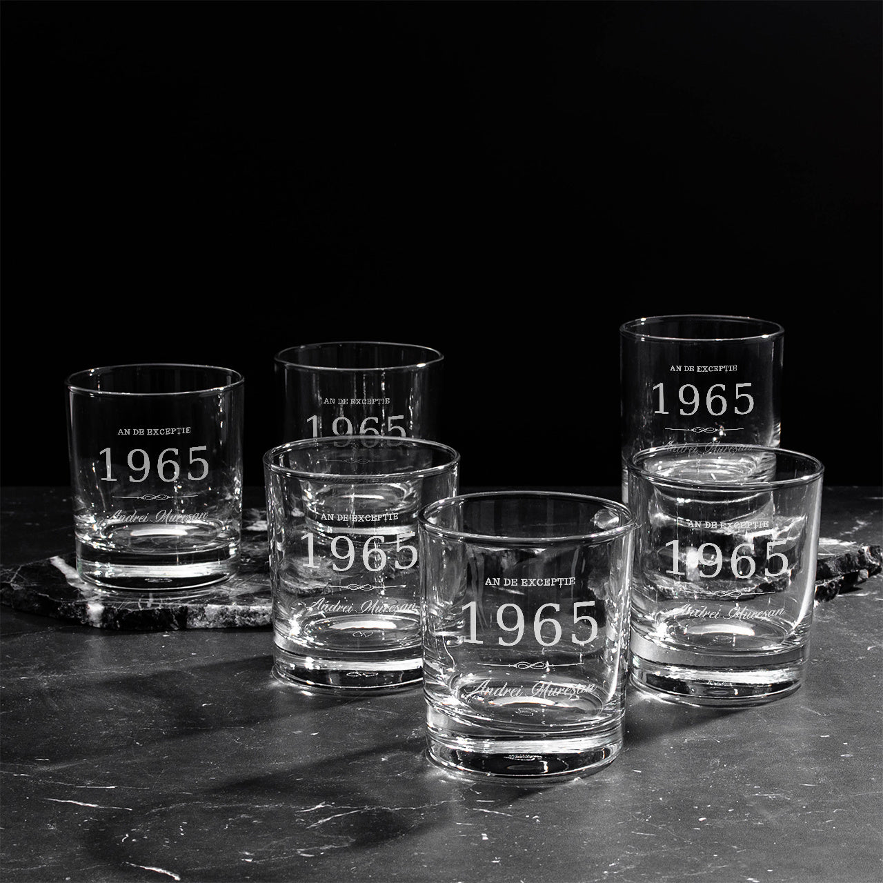 Set de pahare personalizate de whisky - An de excepție - cadou pentru ziua lui de naștere