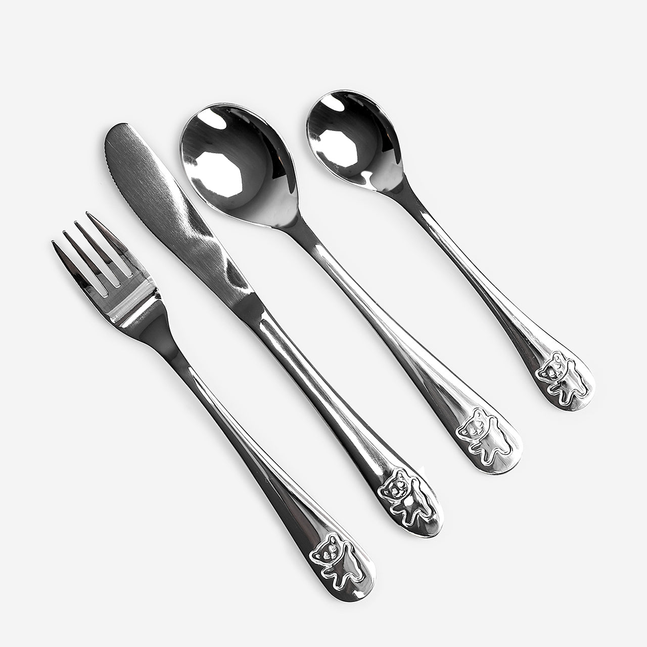 Tacâmuri pentru botez – cadou pentru copil