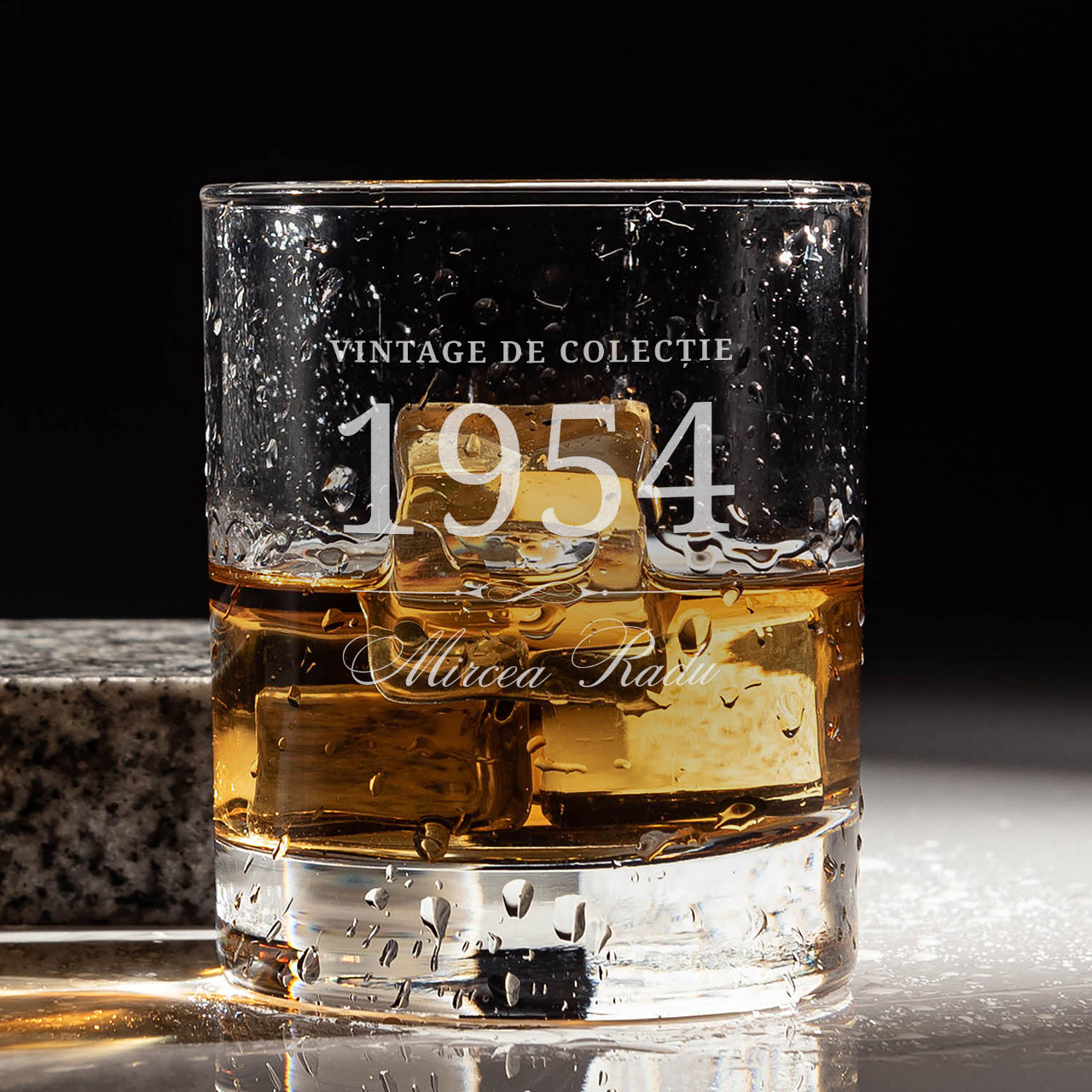 Grawerowana szklanka do whisky - elegancki prezent urodzinowy szklanka do whisky z grawerem