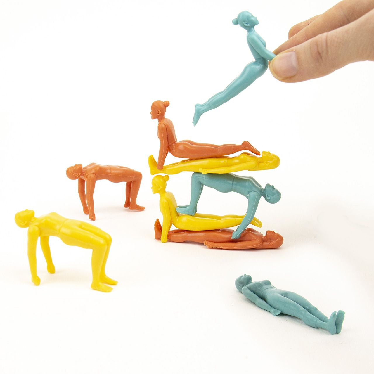 Joc de relaxare – Poziții de yoga