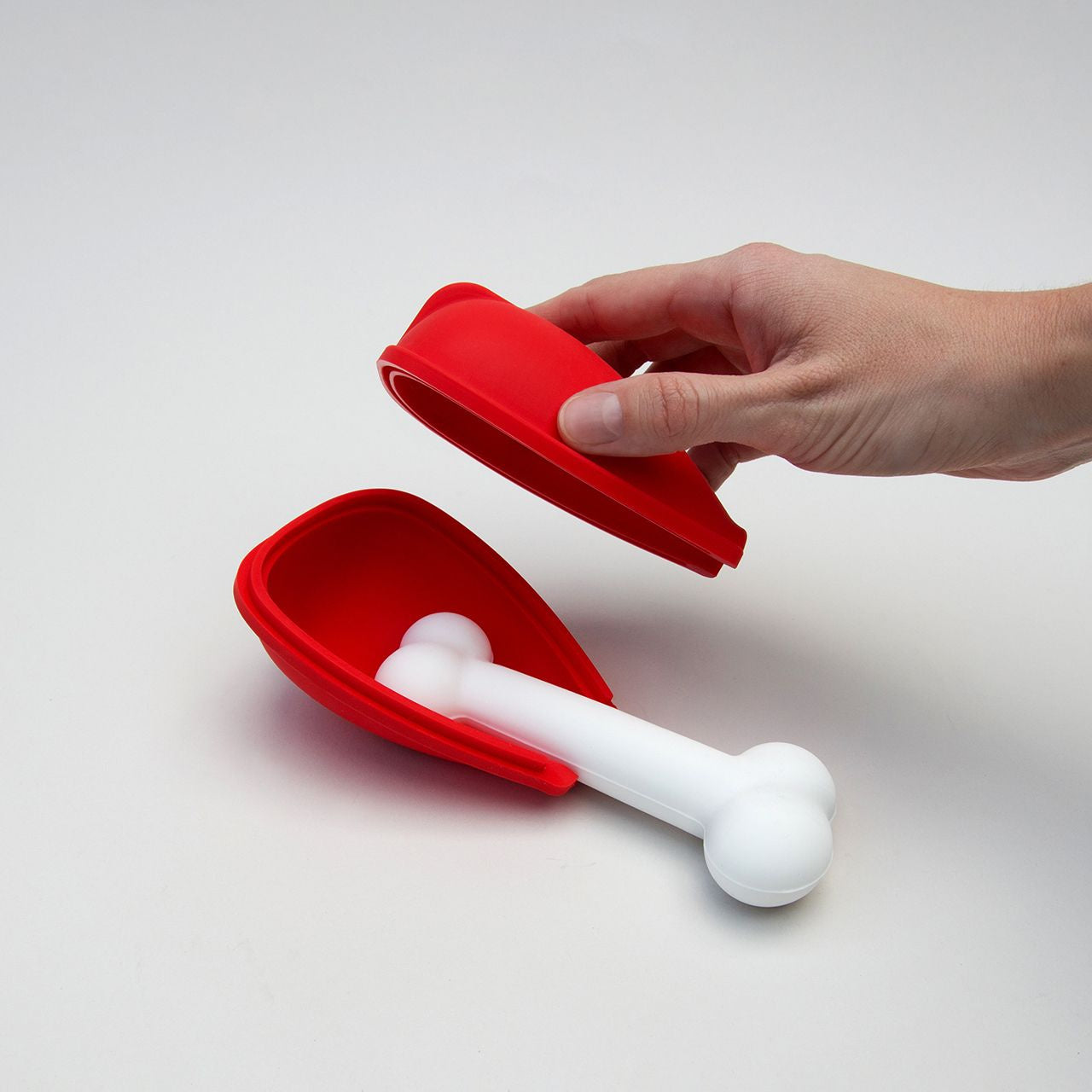 Jucărie de ros răcoritoare pentru câini – os