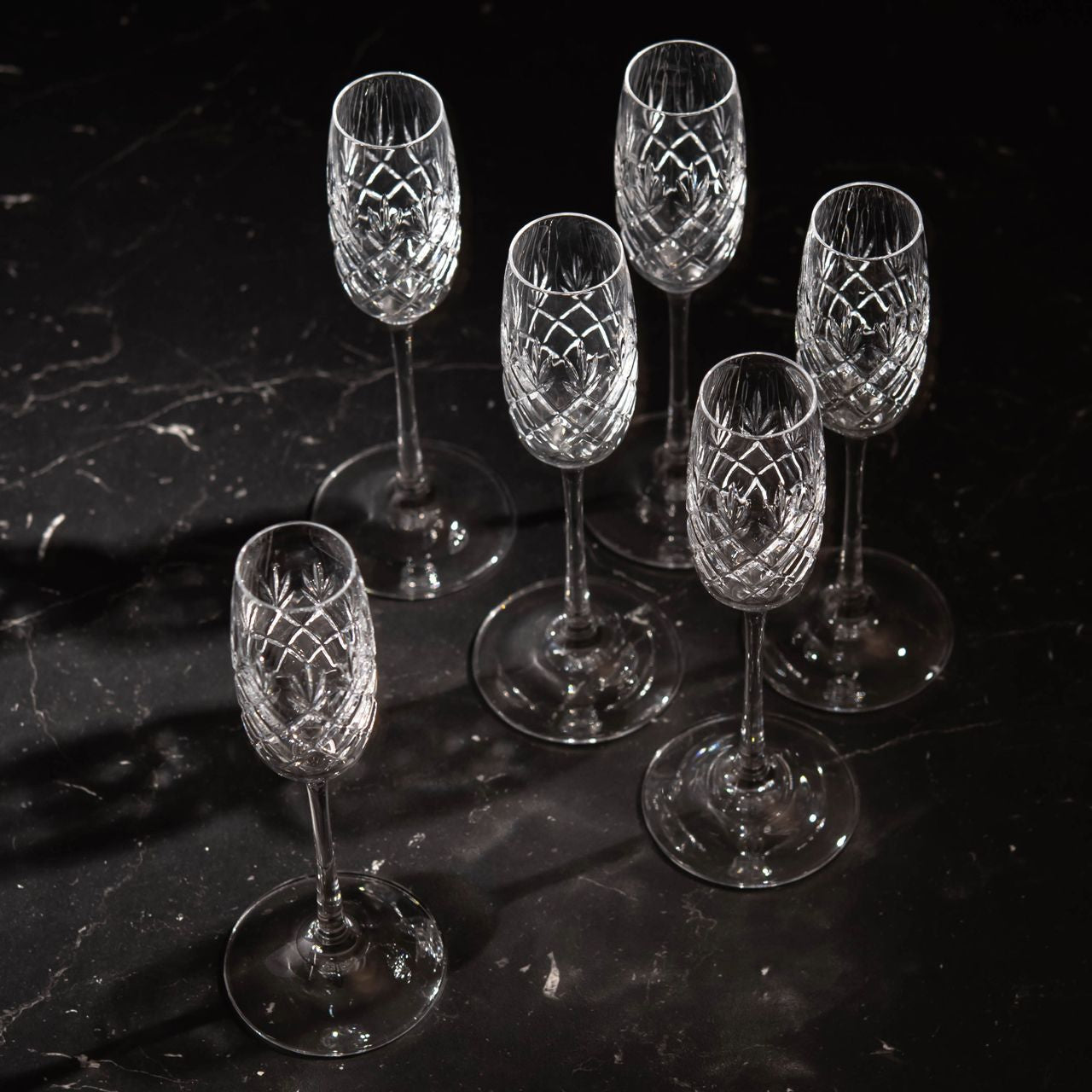 Pahare din cristal pentru lichior