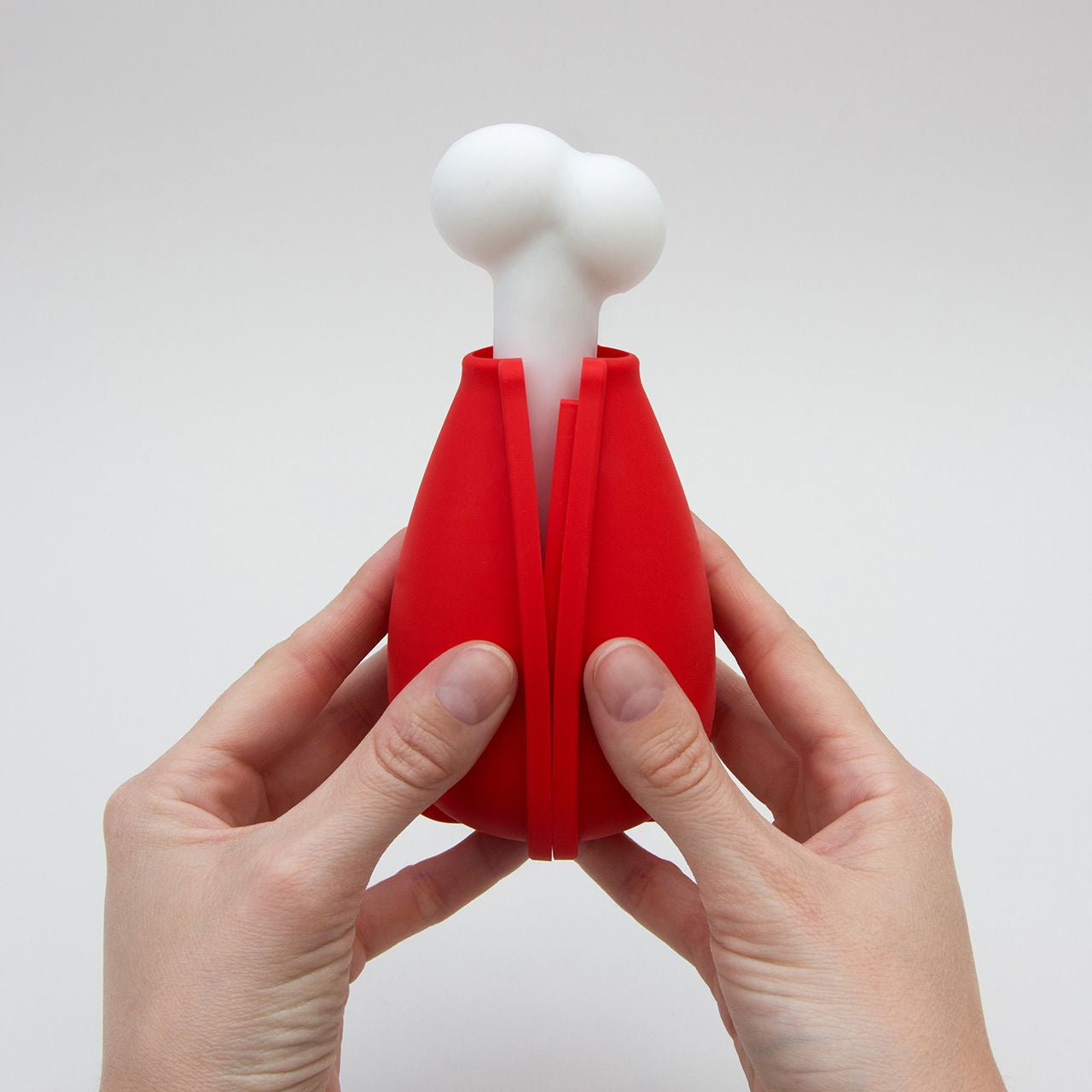 Jucărie de ros răcoritoare pentru câini – os