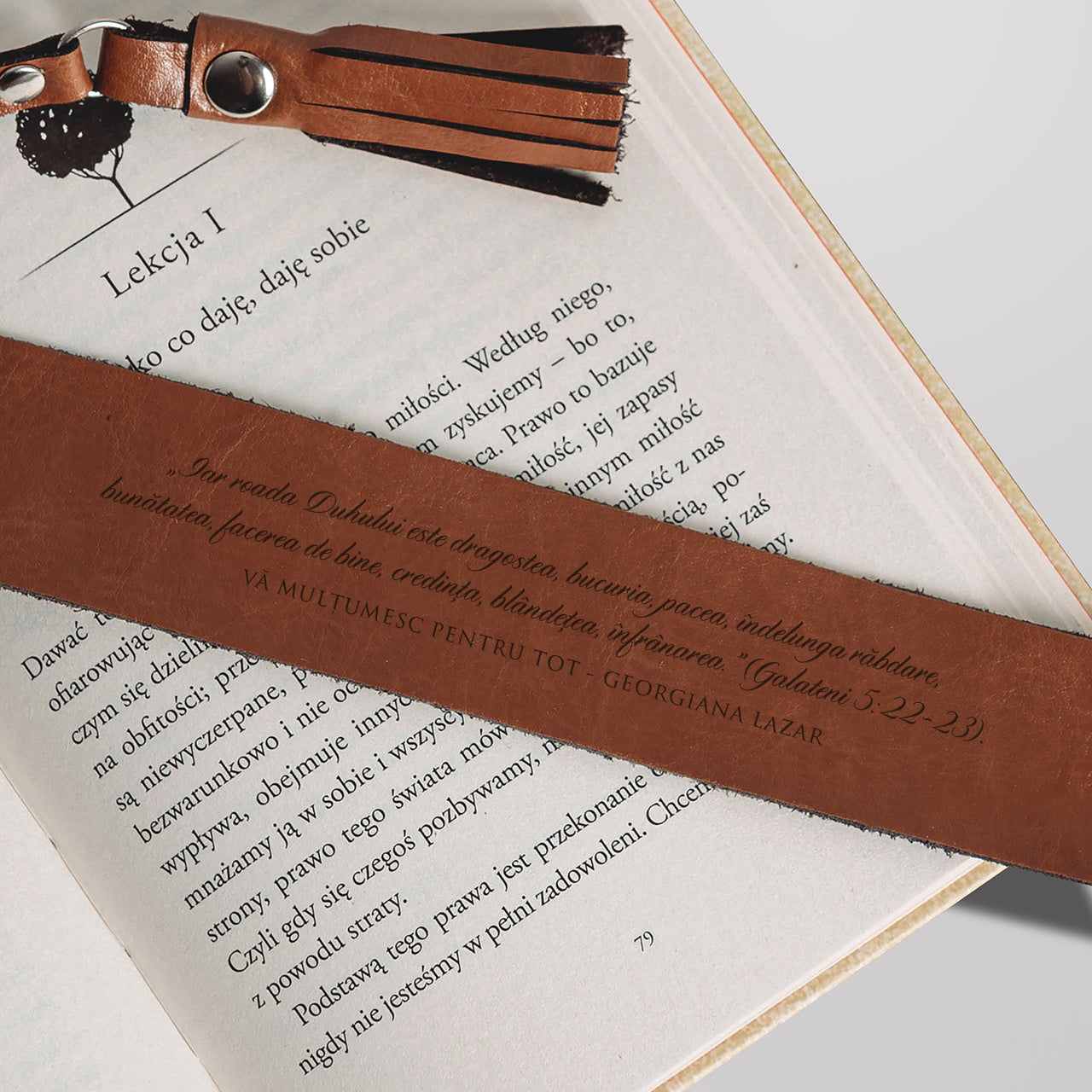 Semn de carte personalizat pentru o maică