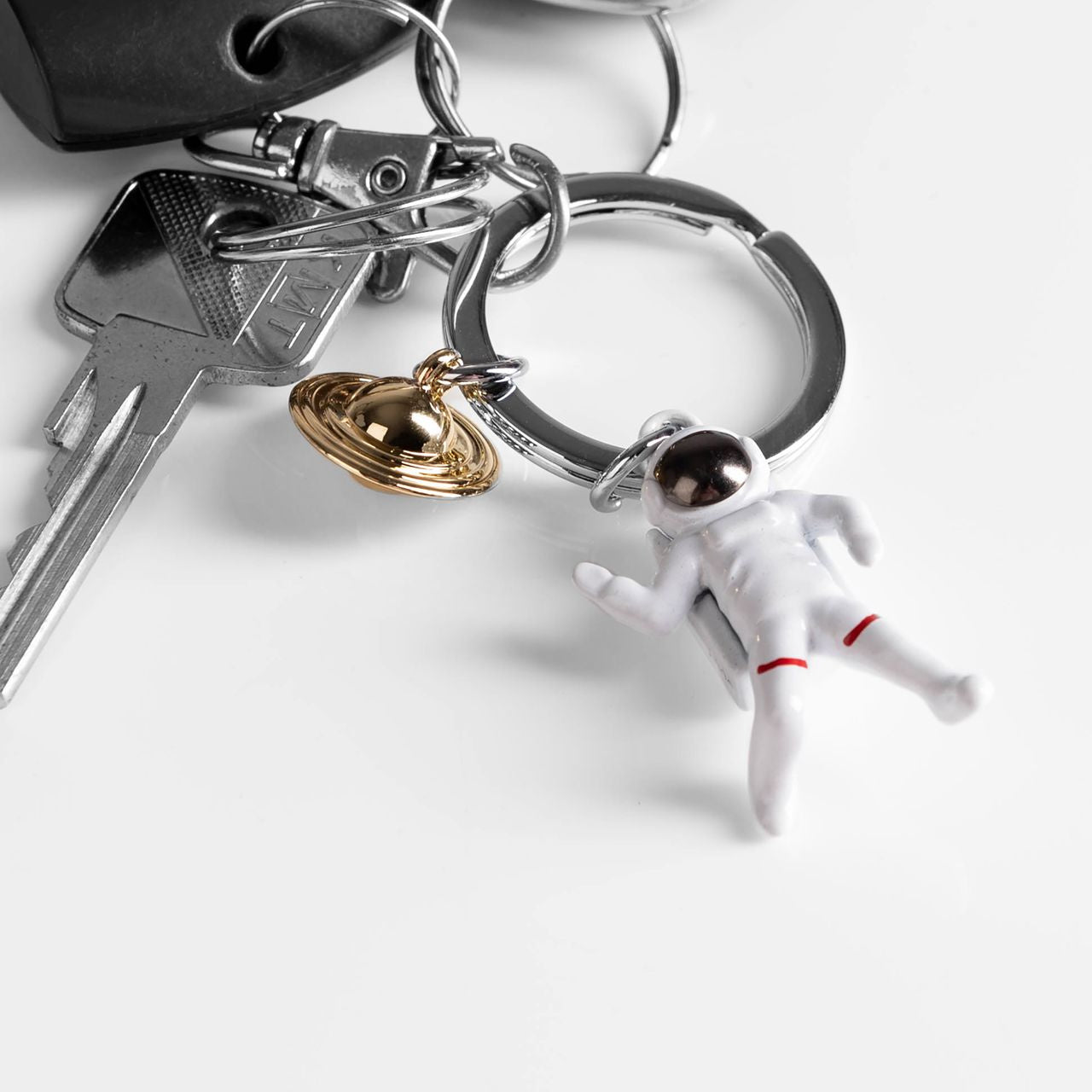 Brelok astronauta - kosmos brelok kosmos prezent dla miłośnika kosmosu prezent dla naukowca