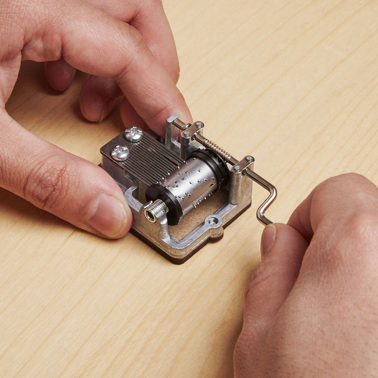 Cutie muzicală cu melodia Happy Birthday