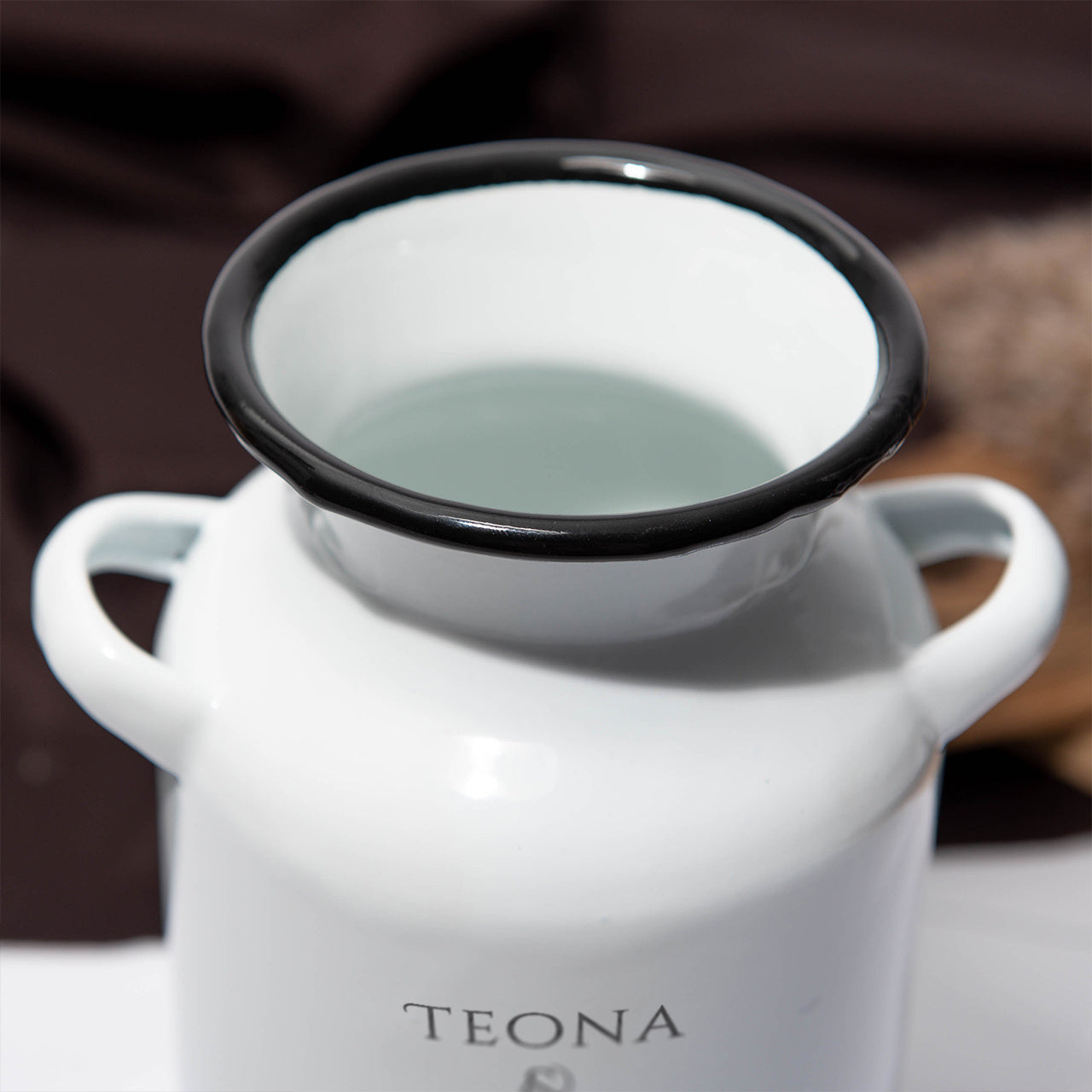 Cană emailată – cadou pentru cuplu pentru casă