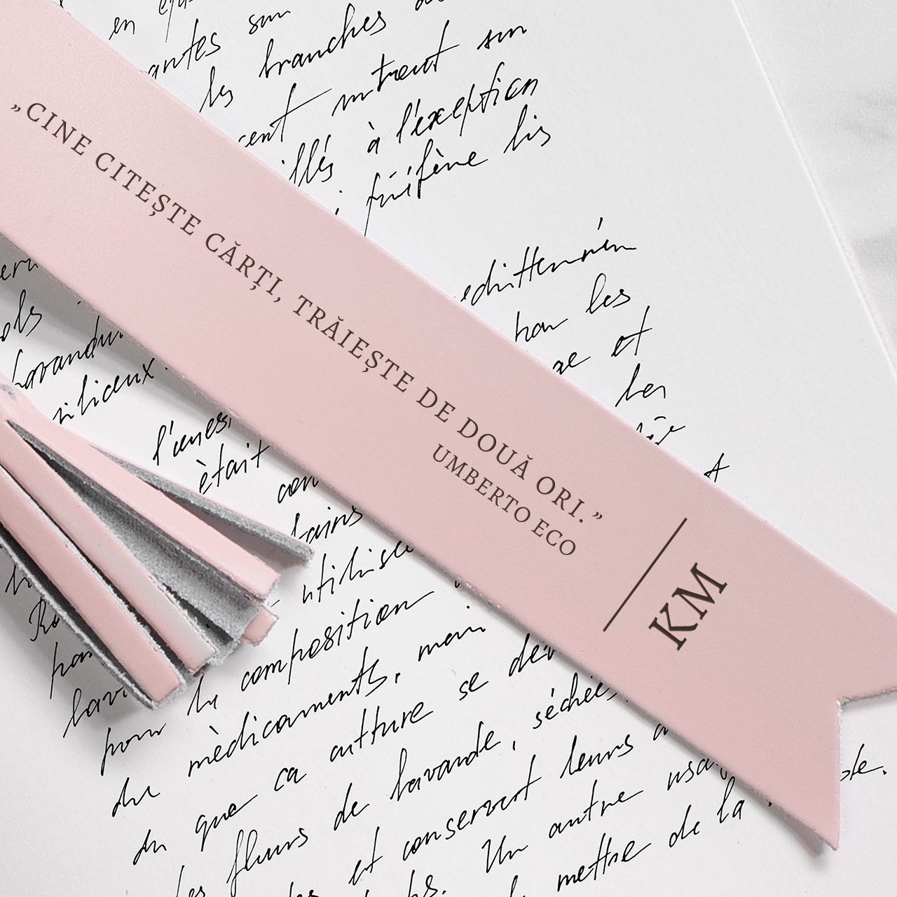 Semn de carte elegant – cadou pentru femeie