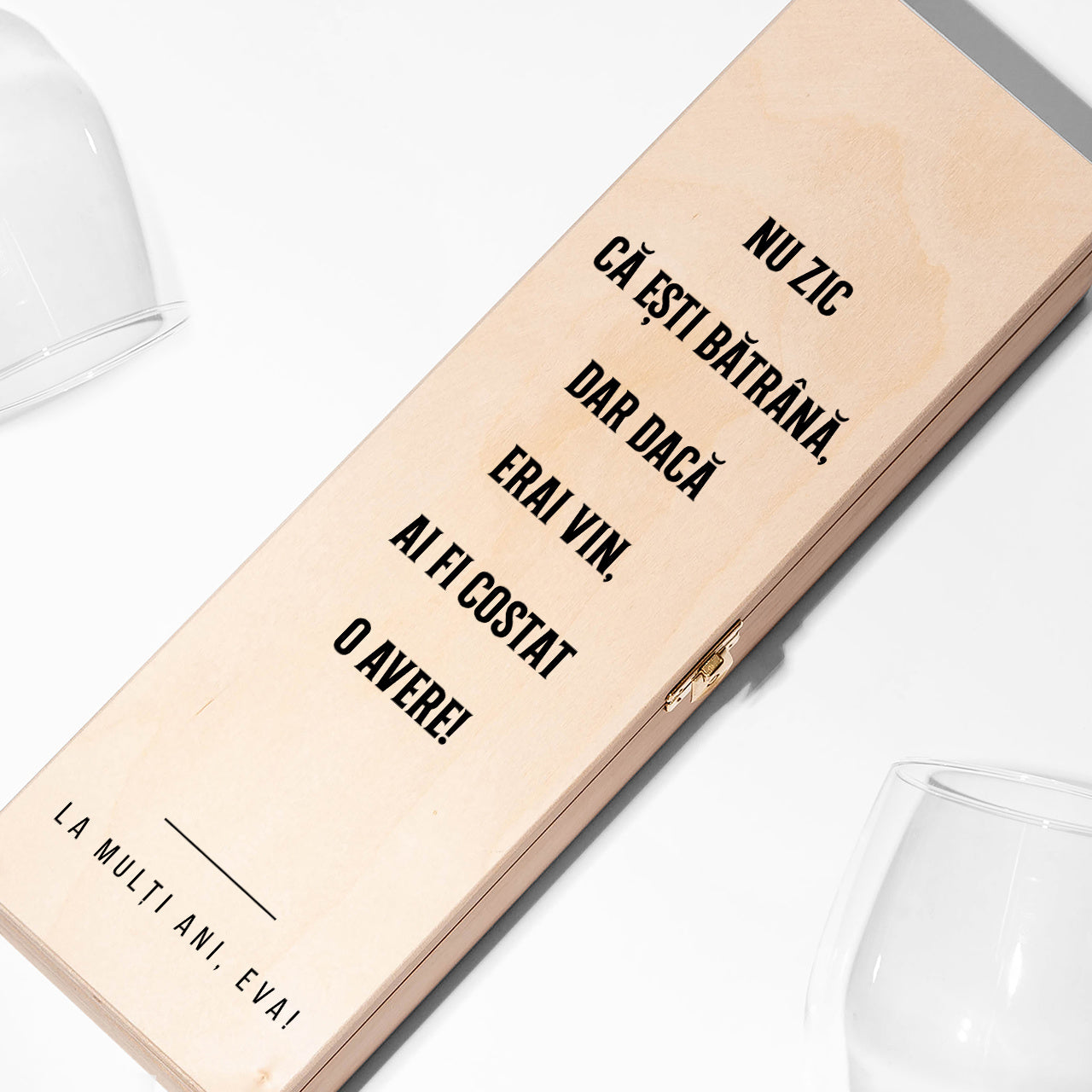 Personalizowana skrzynka na wino - zabawny prezent dla przyjaciółki drewniana skrzynka na alkohol