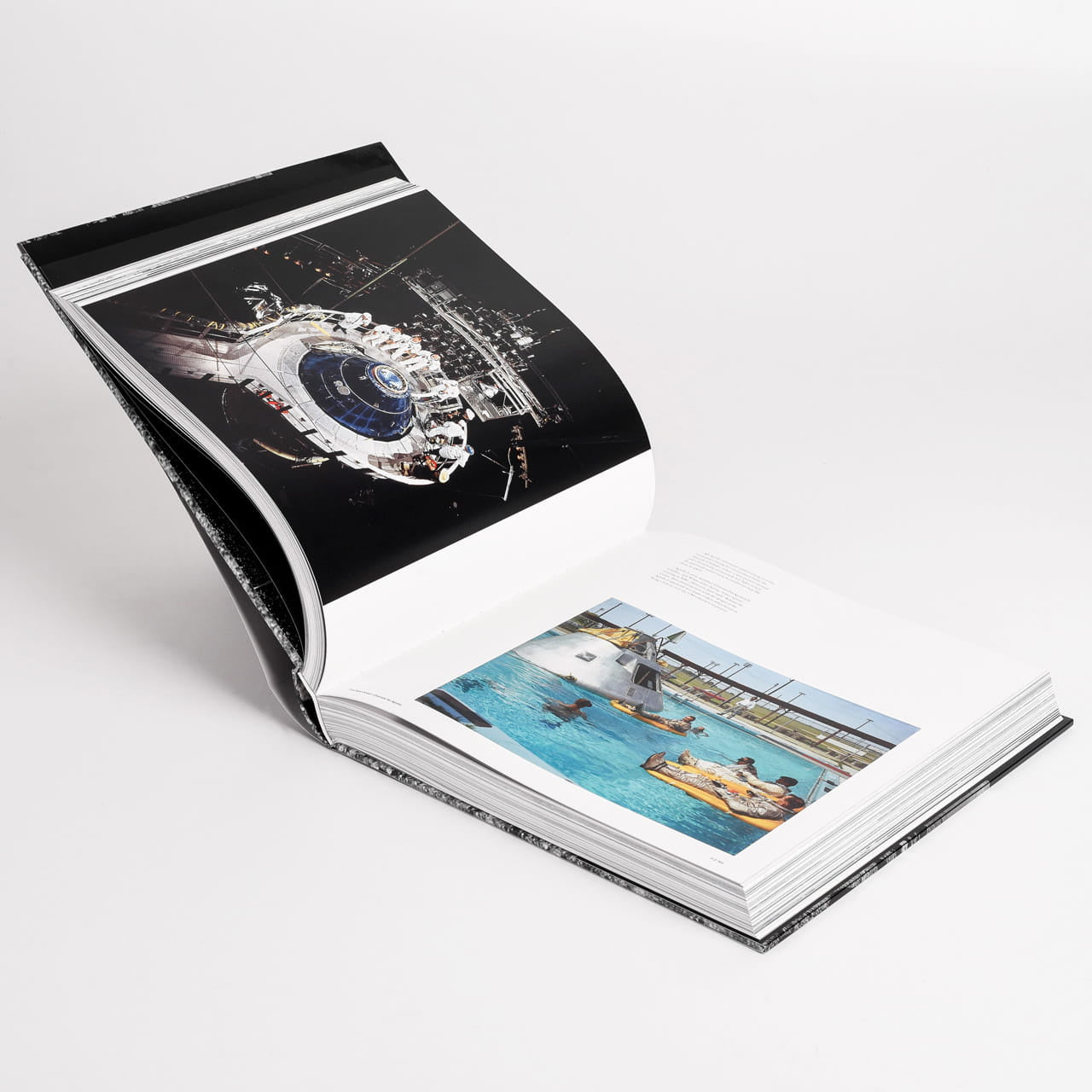 Książka o kosmosie The NASA Archives - 60 Years in Space książka o astronomii prezent dla naukowca