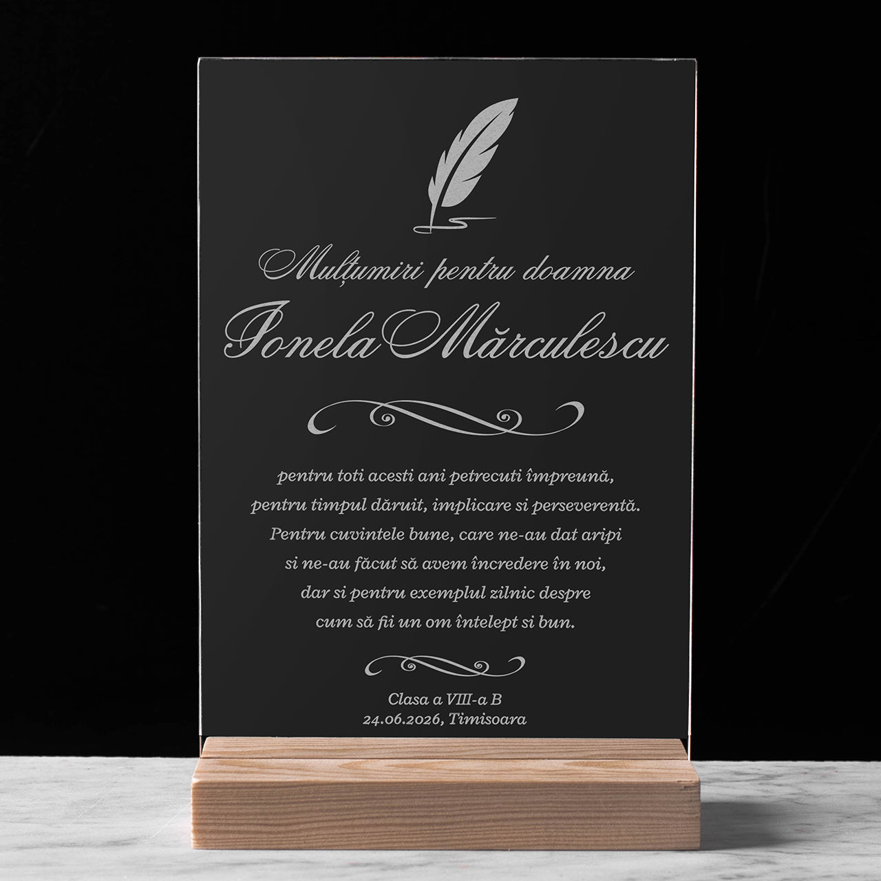 Elegancka statuetka na prezent dla nauczyciela statuetka dla nauczyciela prezent dla wychowawcy