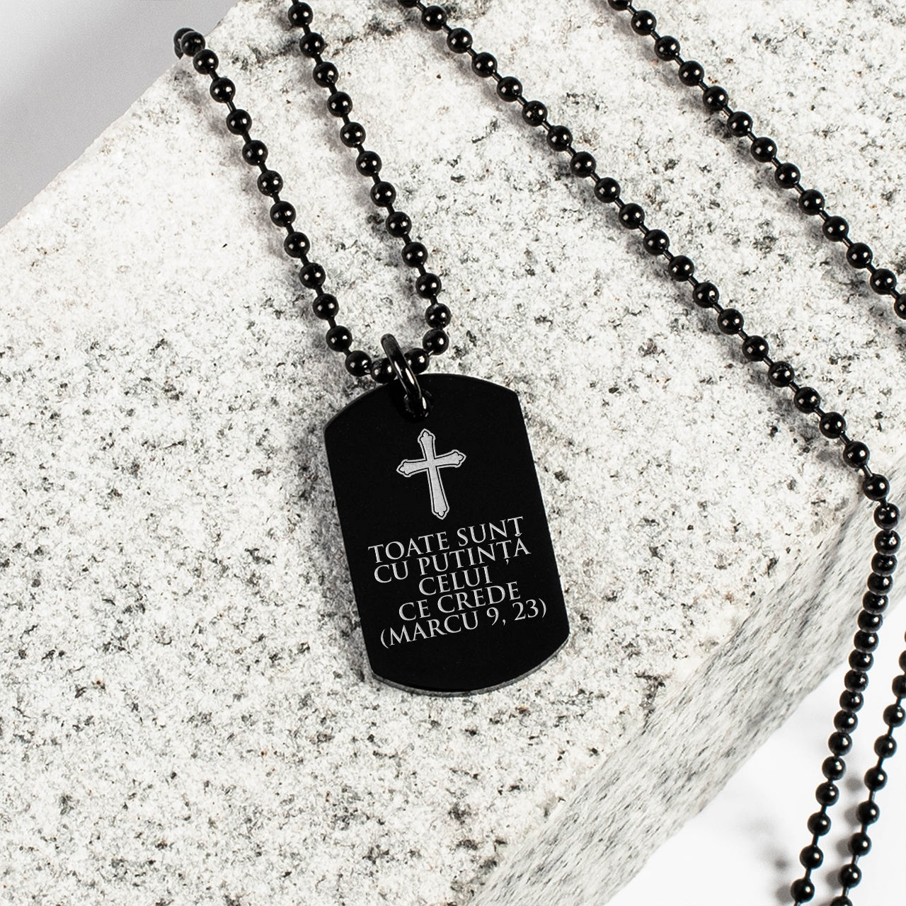 Pandantiv personalizat cu cruce 