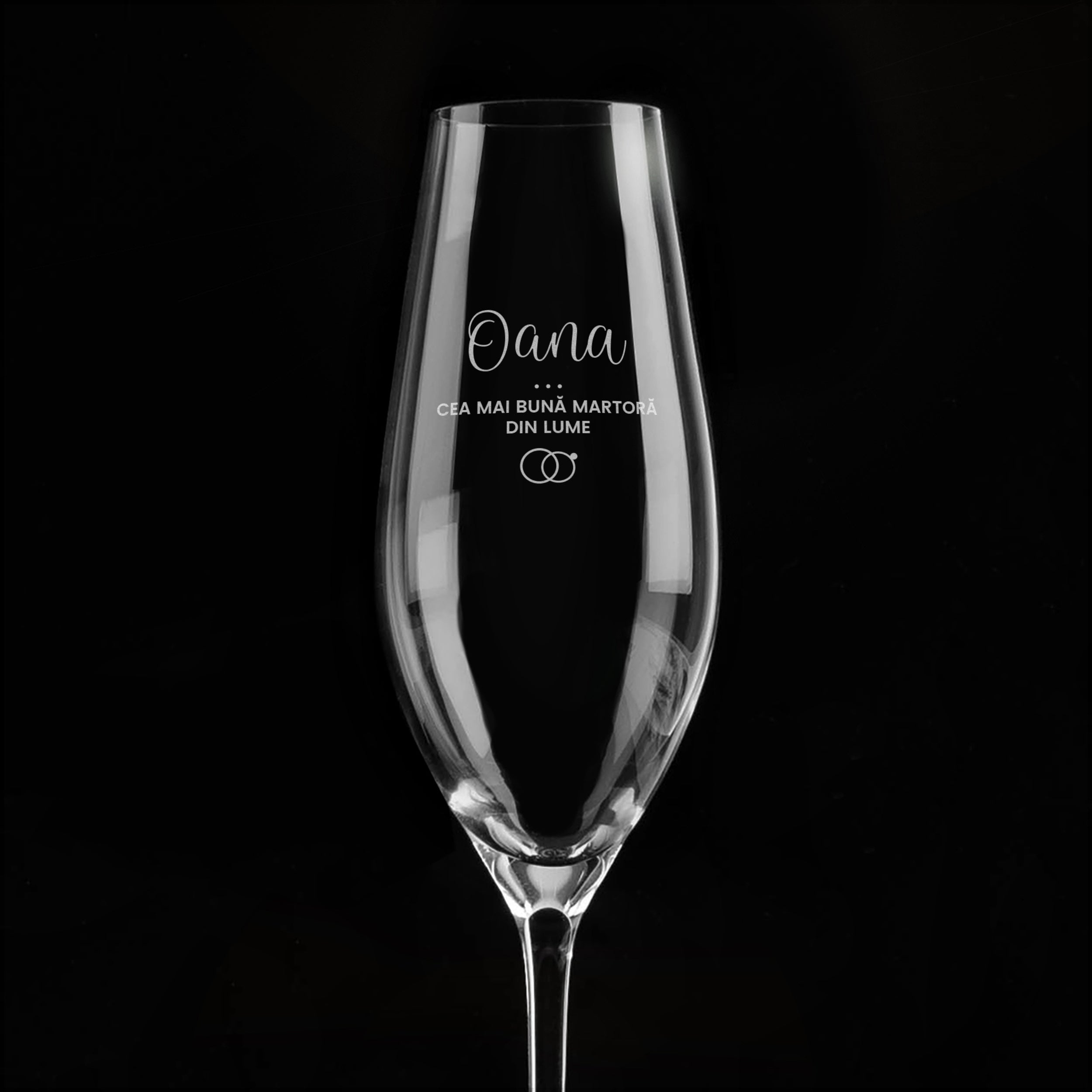 Pahar de șampanie gravat – cadou pentru domnișoara de onoare