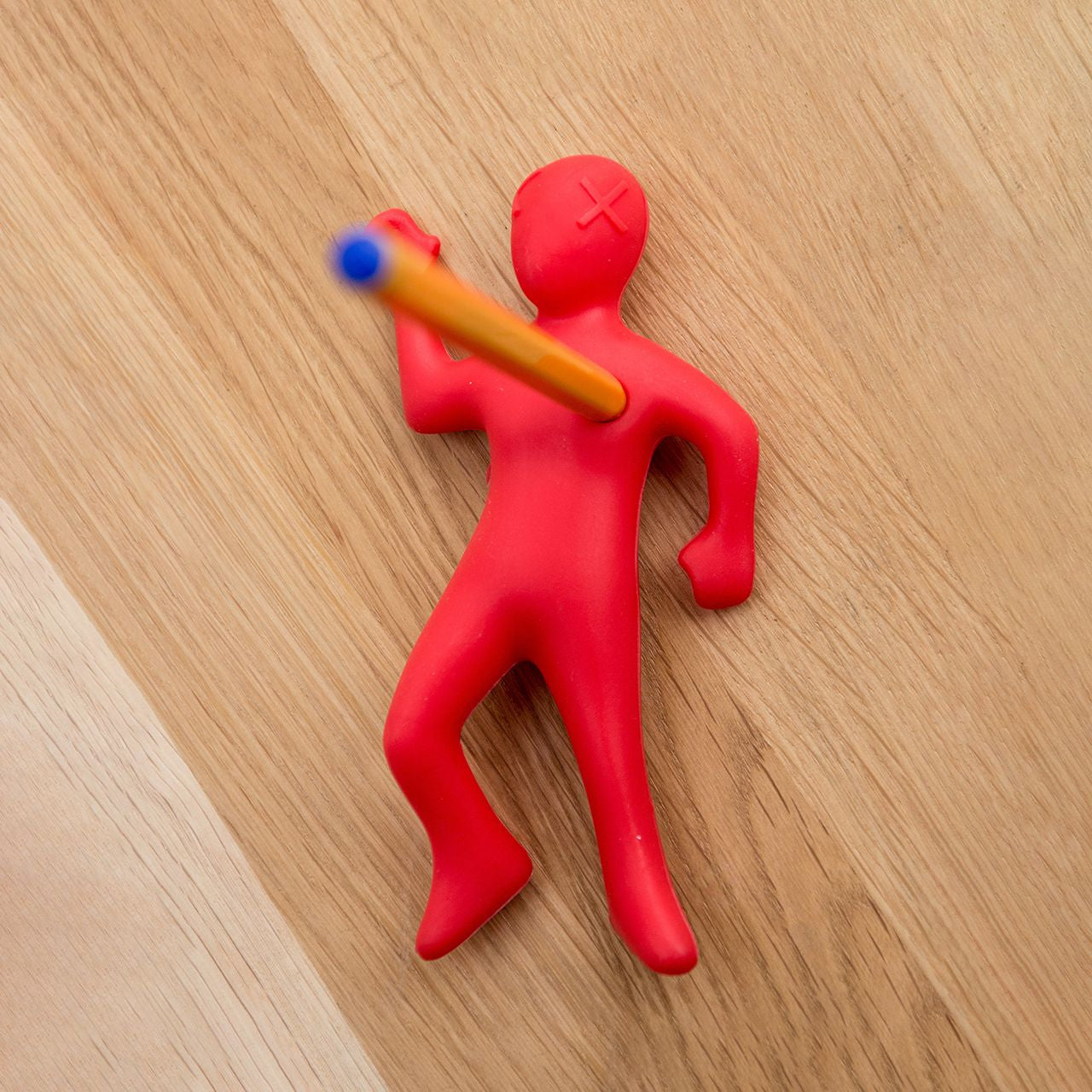 Suport pentru pix – omuleț amuzant