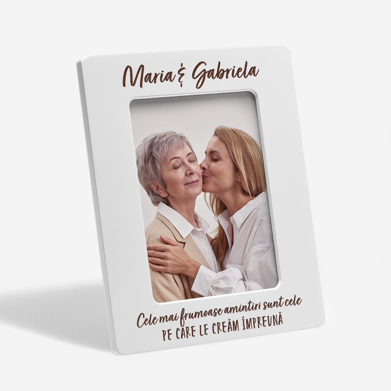 Ramă foto personalizată – cadou pentru prietenă la ziua de naștere