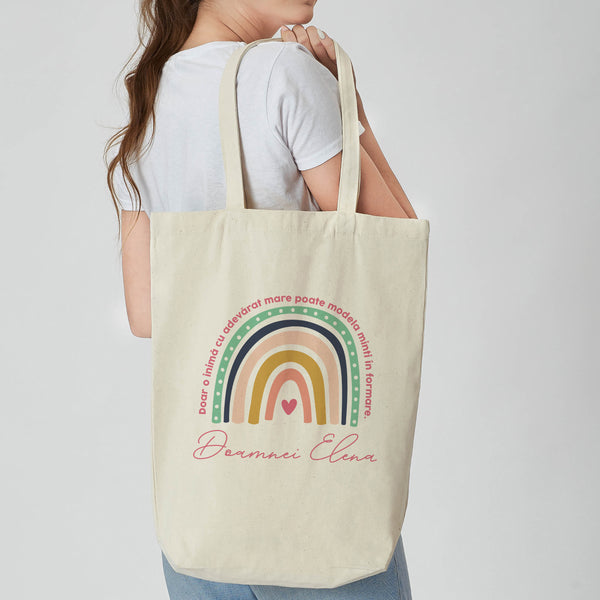 Geantă personalizată pentru educatoare de grădiniță – Inimă Mare