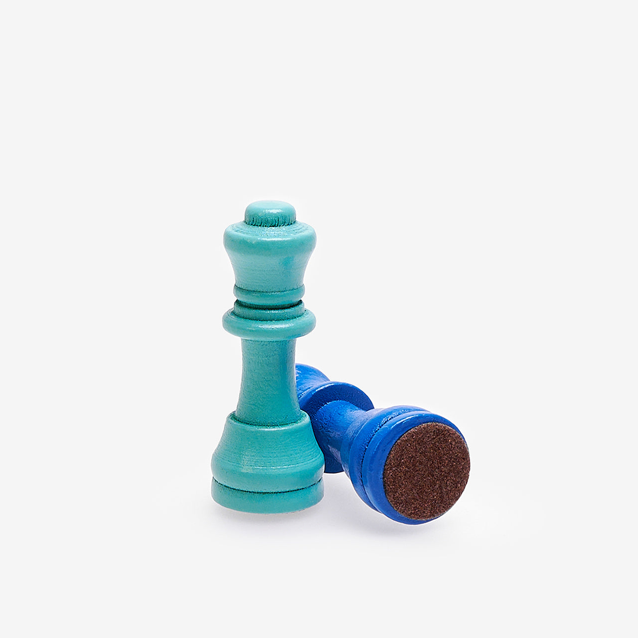 Tablă de șah din lemn – un cadou de aniversare pentru soț