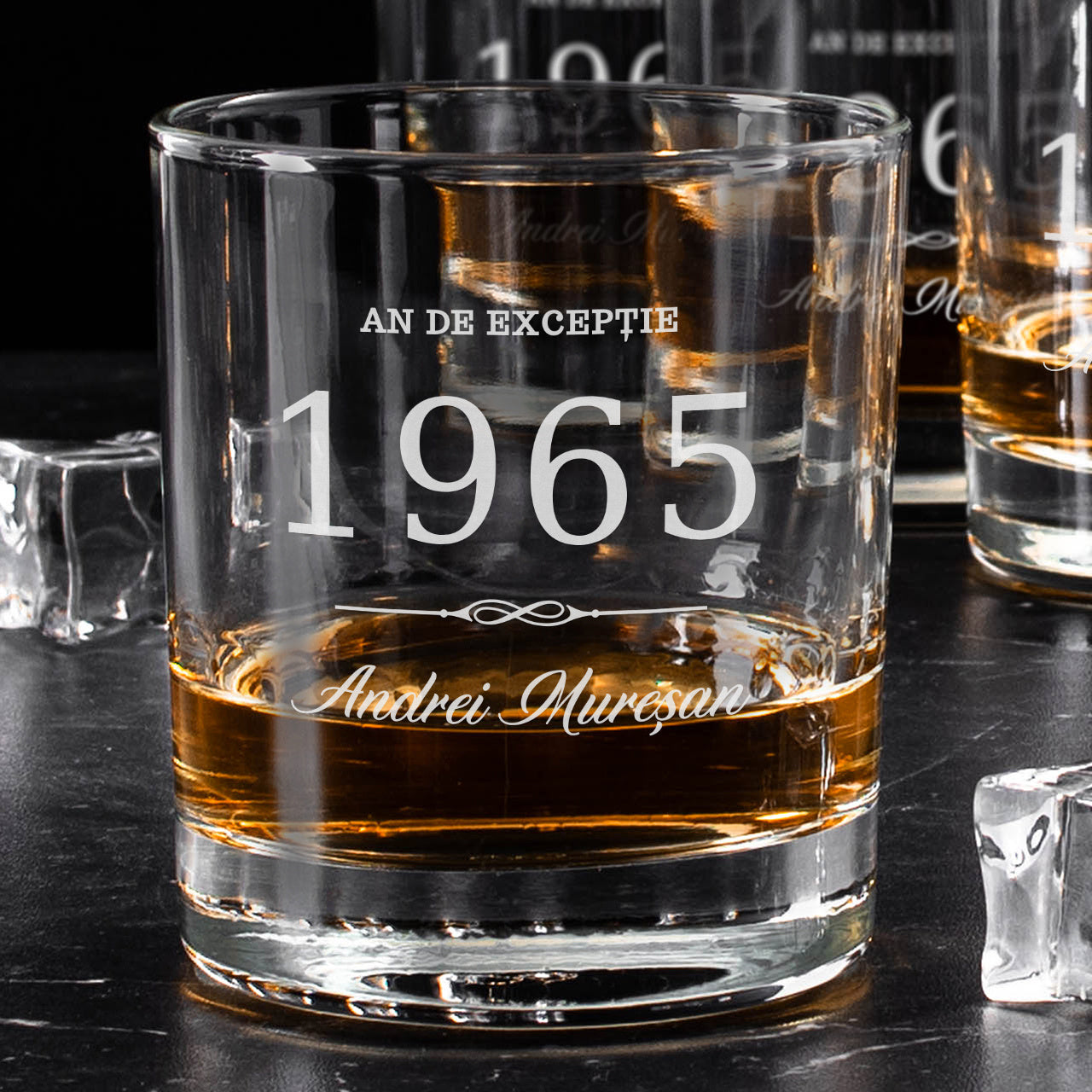 Set de pahare personalizate de whisky - An de excepție - cadou pentru ziua lui de naștere