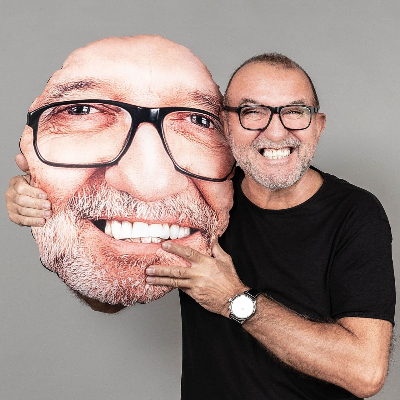 Poduszka z Twoją twarzą - prezent ze zdjęciem dla chłopaka poduszka z twarzą śmieszny prezent dla chłopaka