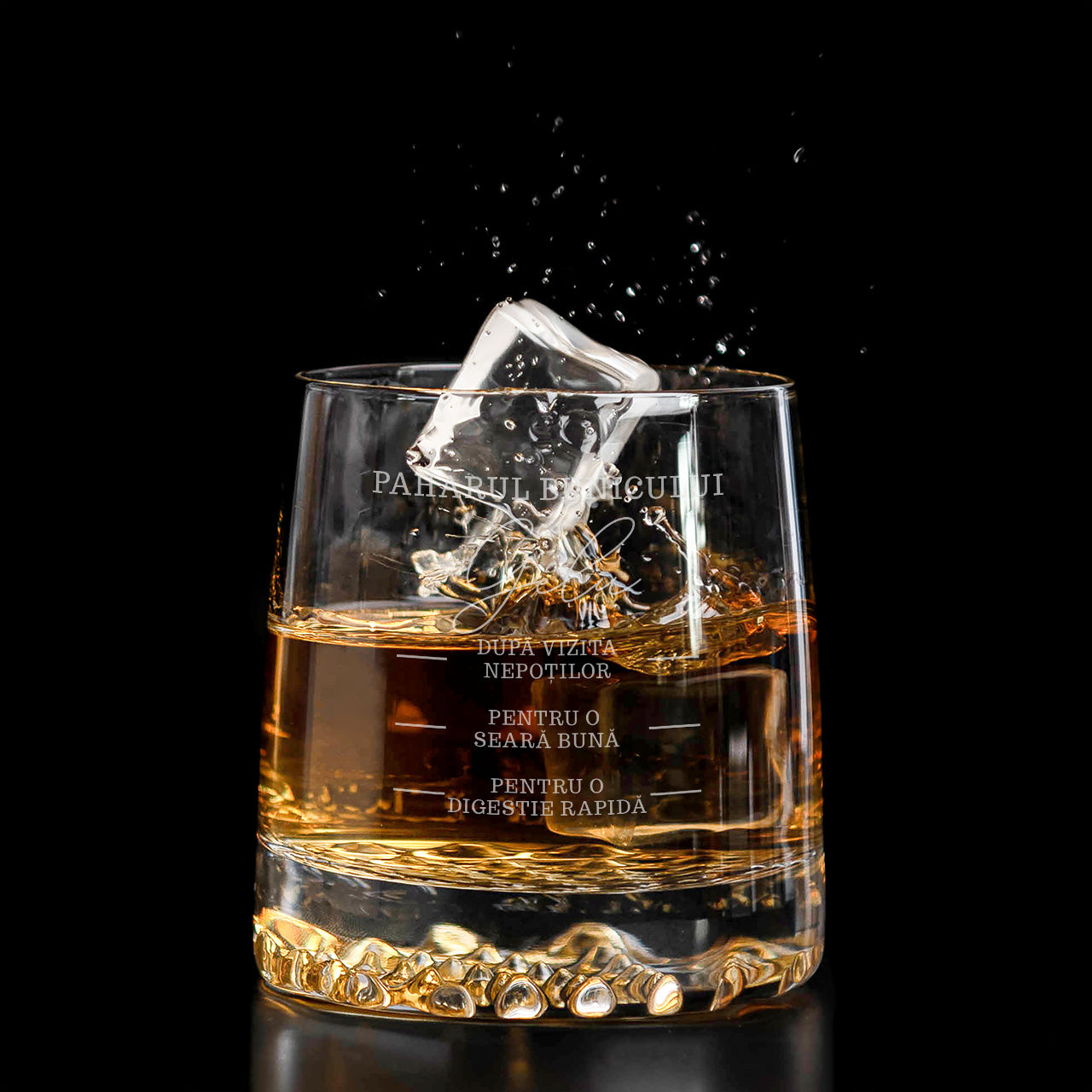 Pahar personalizat pentru whisky – cadou de Ziua Bunicului