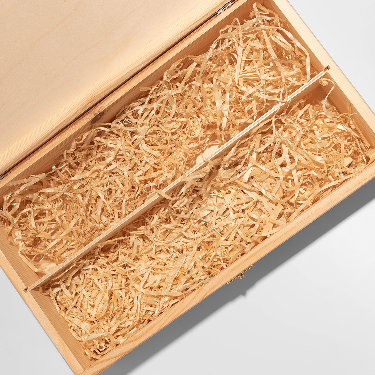 Skrzynka na wino z dedykacją - elegancki prezent na ślub prezent dla pary młodej prezent dla nowożeńców