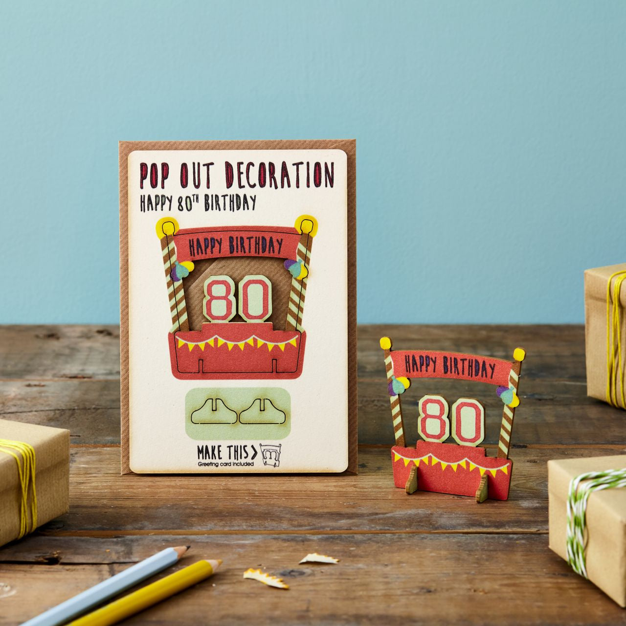 Felicitare din lemn cu mic cadou – pentru 80 de ani