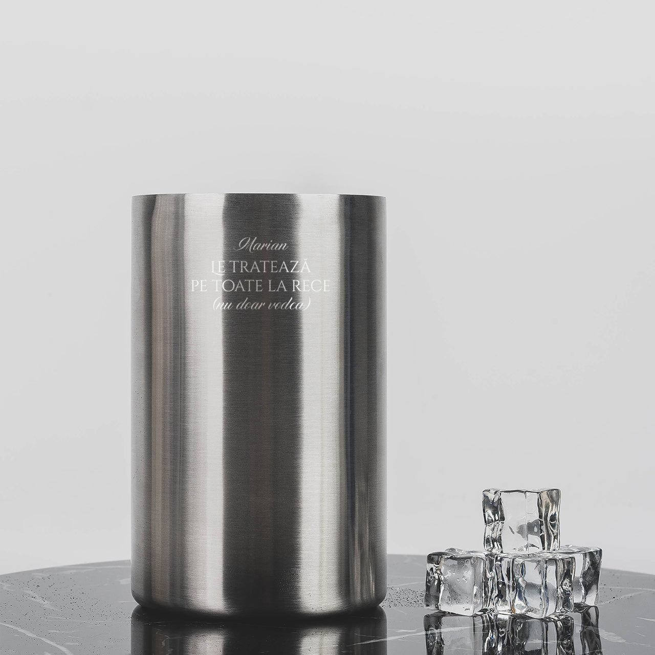 Cooler do butelek na prezent dla mężczyzny prezent dla niego cooler do wódki