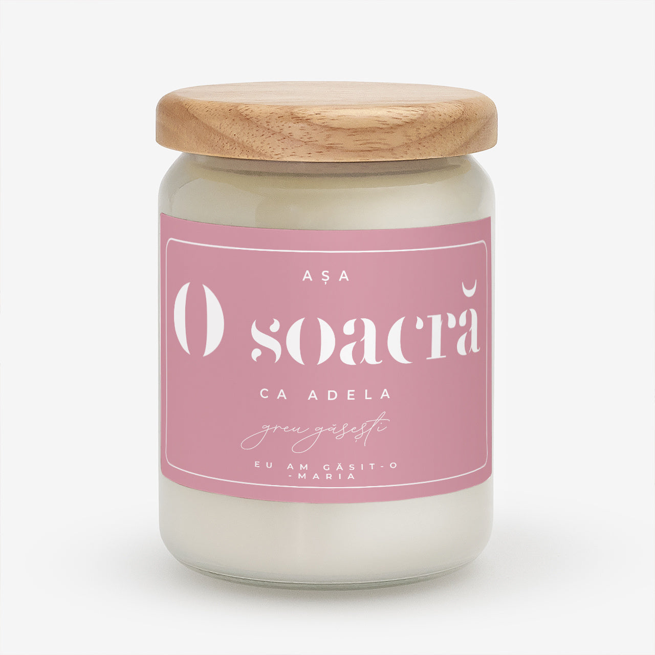 Lumânare parfumată personalizată - cadou pentru ziua de naștere a soacrei