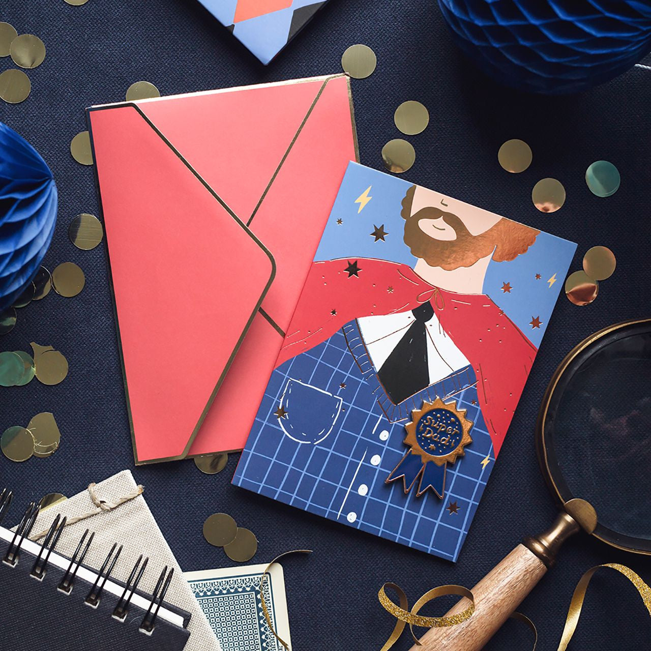 Felicitare cu insignă – cadou de Ziua Tatălui