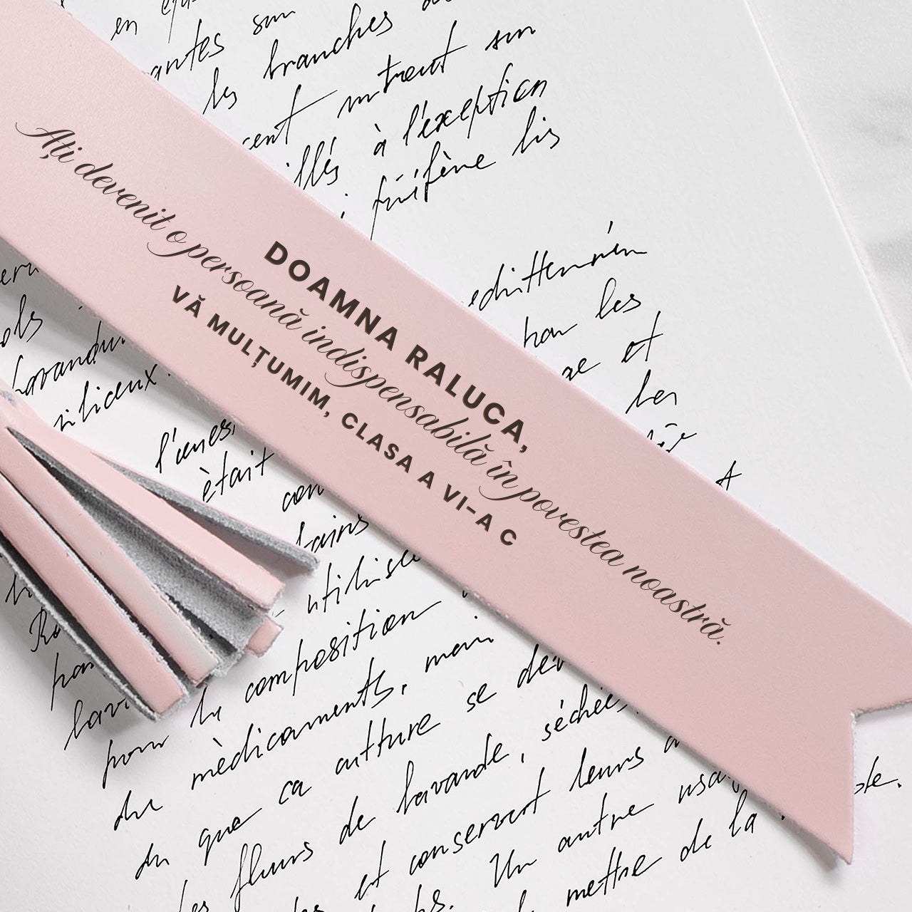 Semn de carte pentru profesor - cadou de Ziua Profesorului